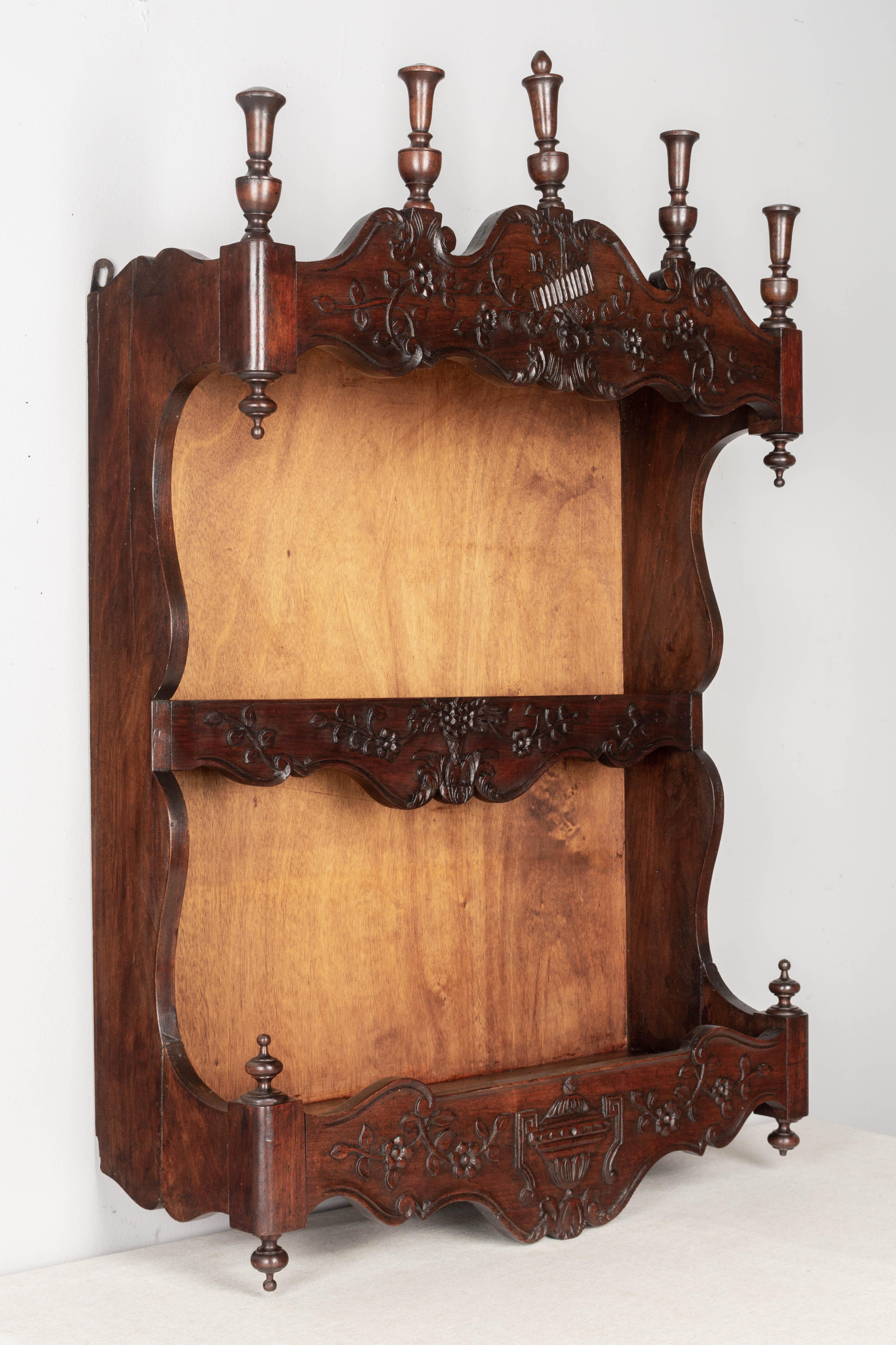 French Provençal Shelf or Plate Rack For Sale at 1stDibs