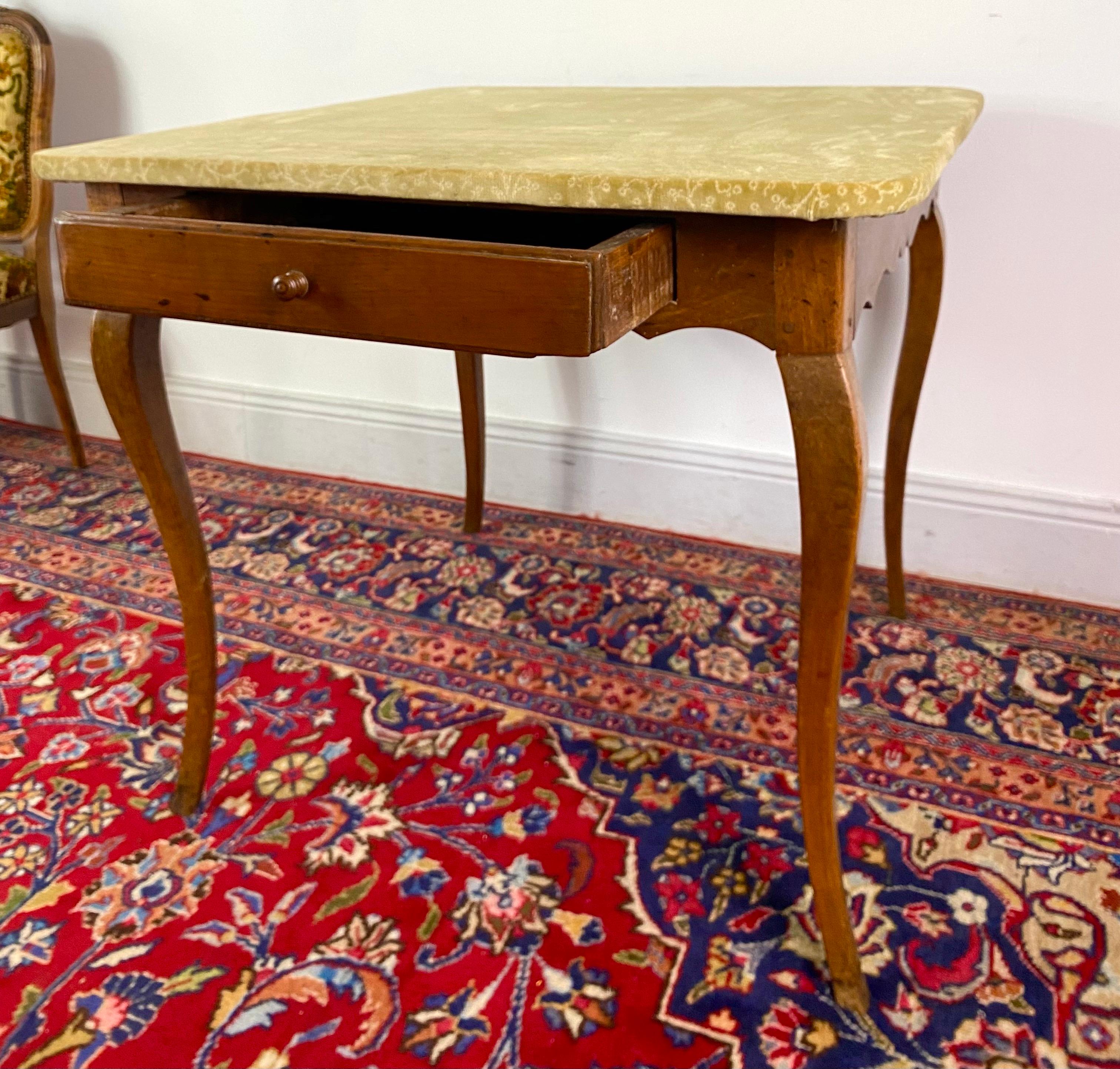 French Provençal table / small desk / game table- Louis XV period - France XVIII For Sale 4