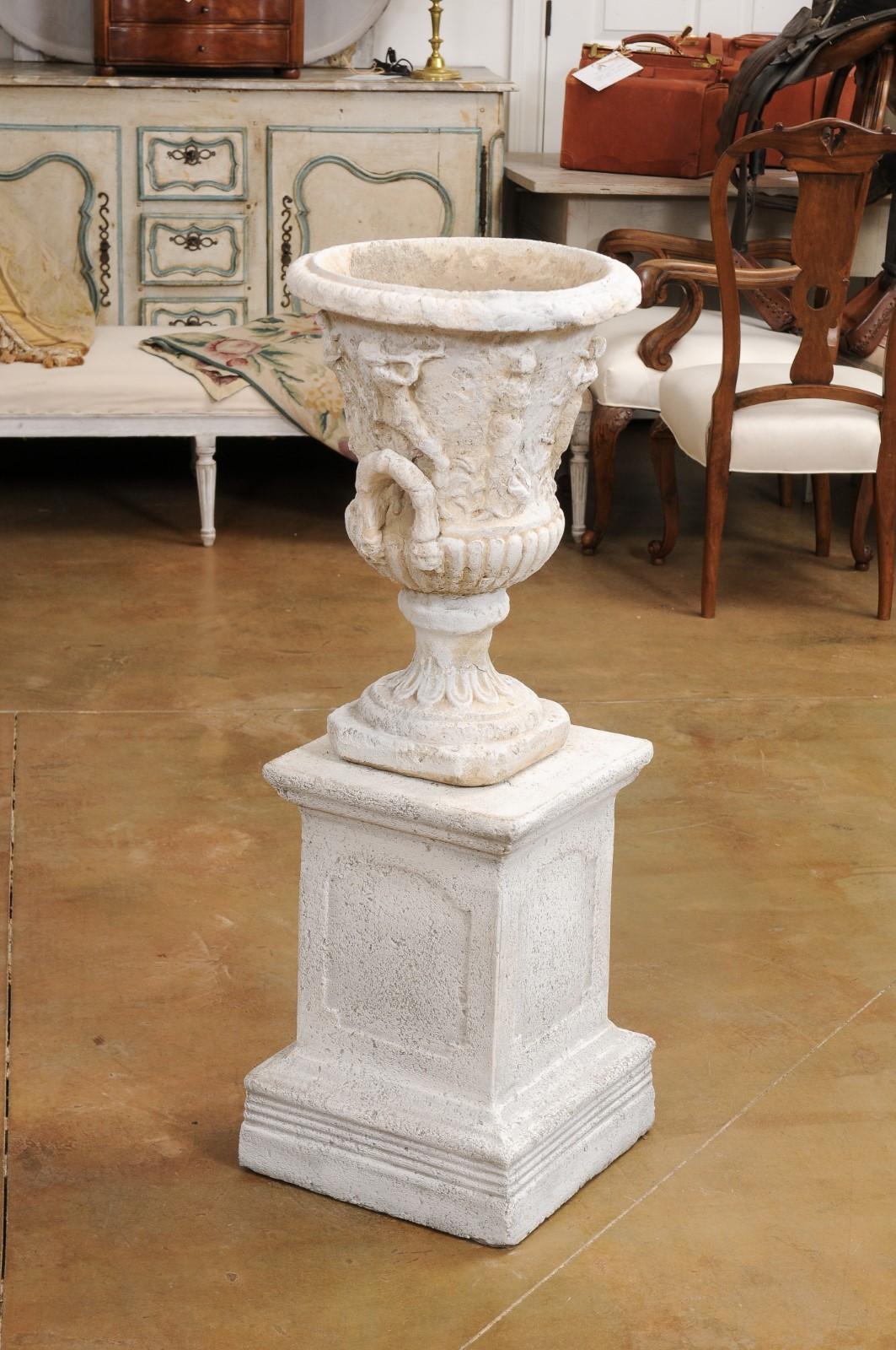 French Provençale Medici Vase Inspired Jardinière with Carved Scenes, circa 1870 For Sale 2