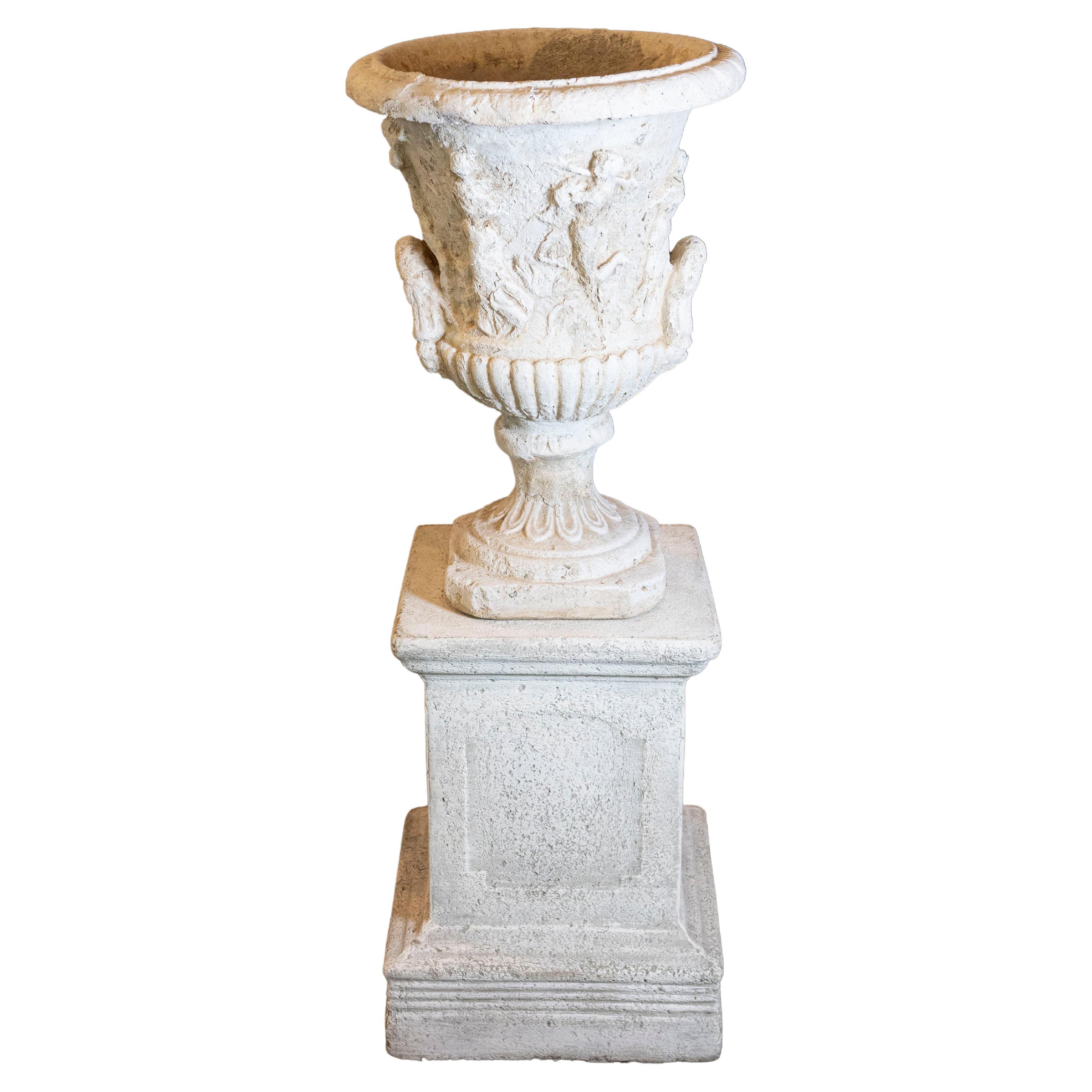 French Provençale Medici Vase Inspired Jardinière with Carved Scenes, circa 1870 For Sale