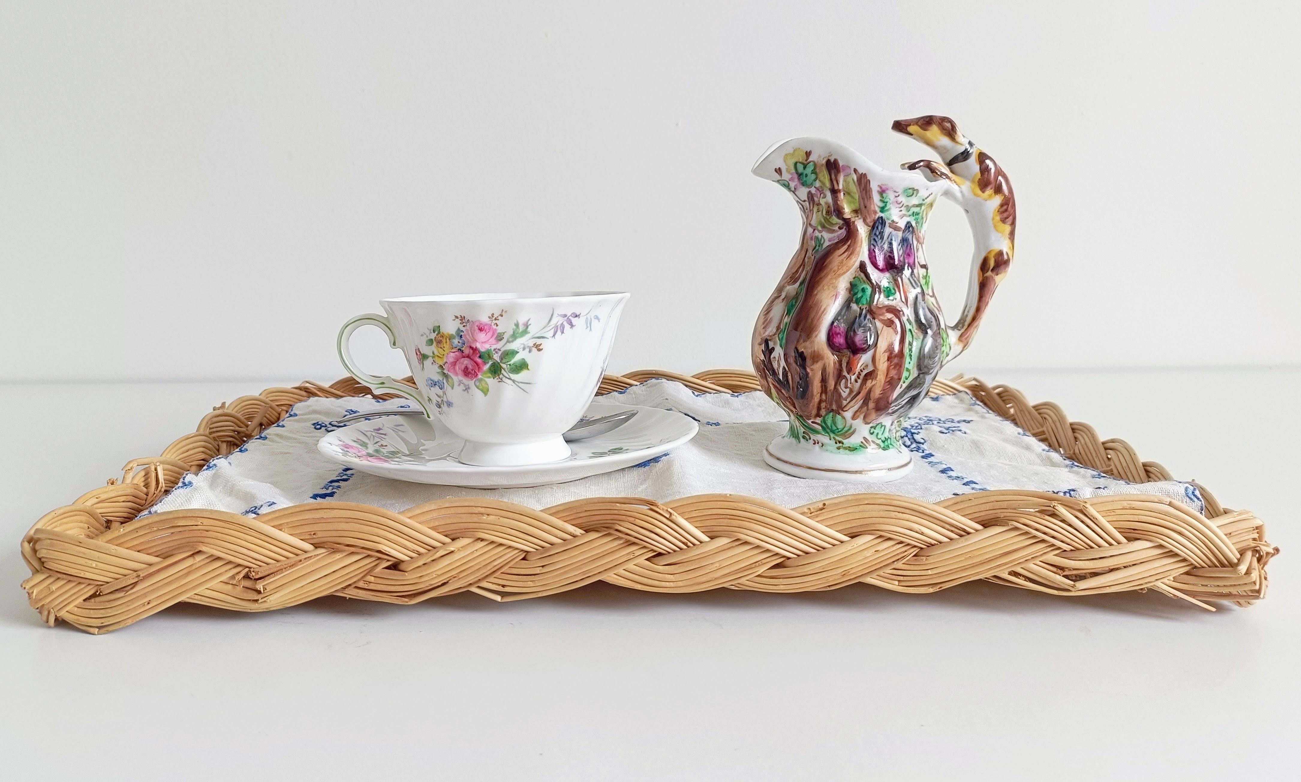Hand-Woven French Provence Rustic Wicker Tray Basket or Centerpiece, France, 20th-C For Sale