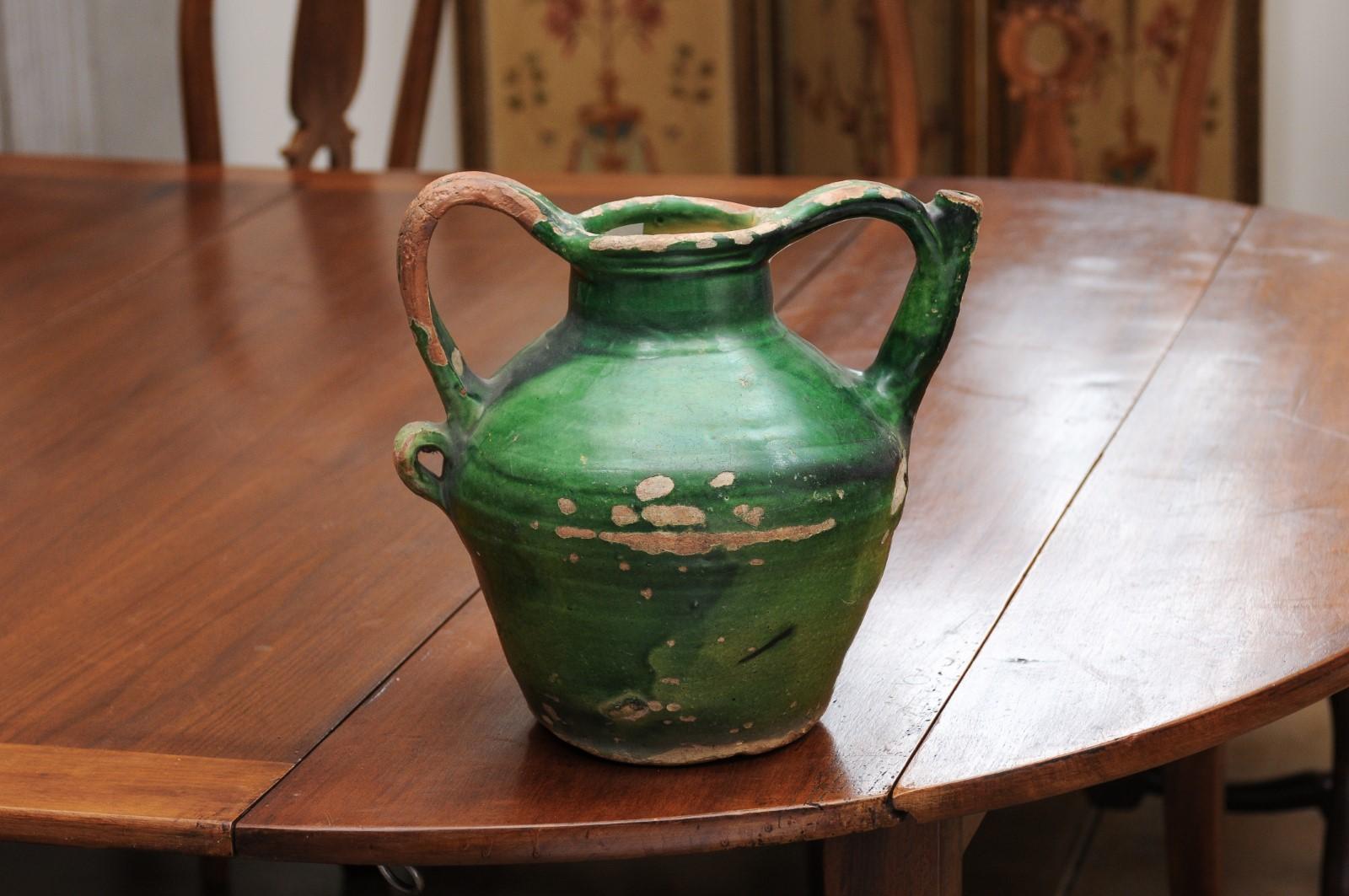 French Provincial 1850s Green Glazed Pottery Olive Oil Jug with Large Handles In Good Condition In Atlanta, GA