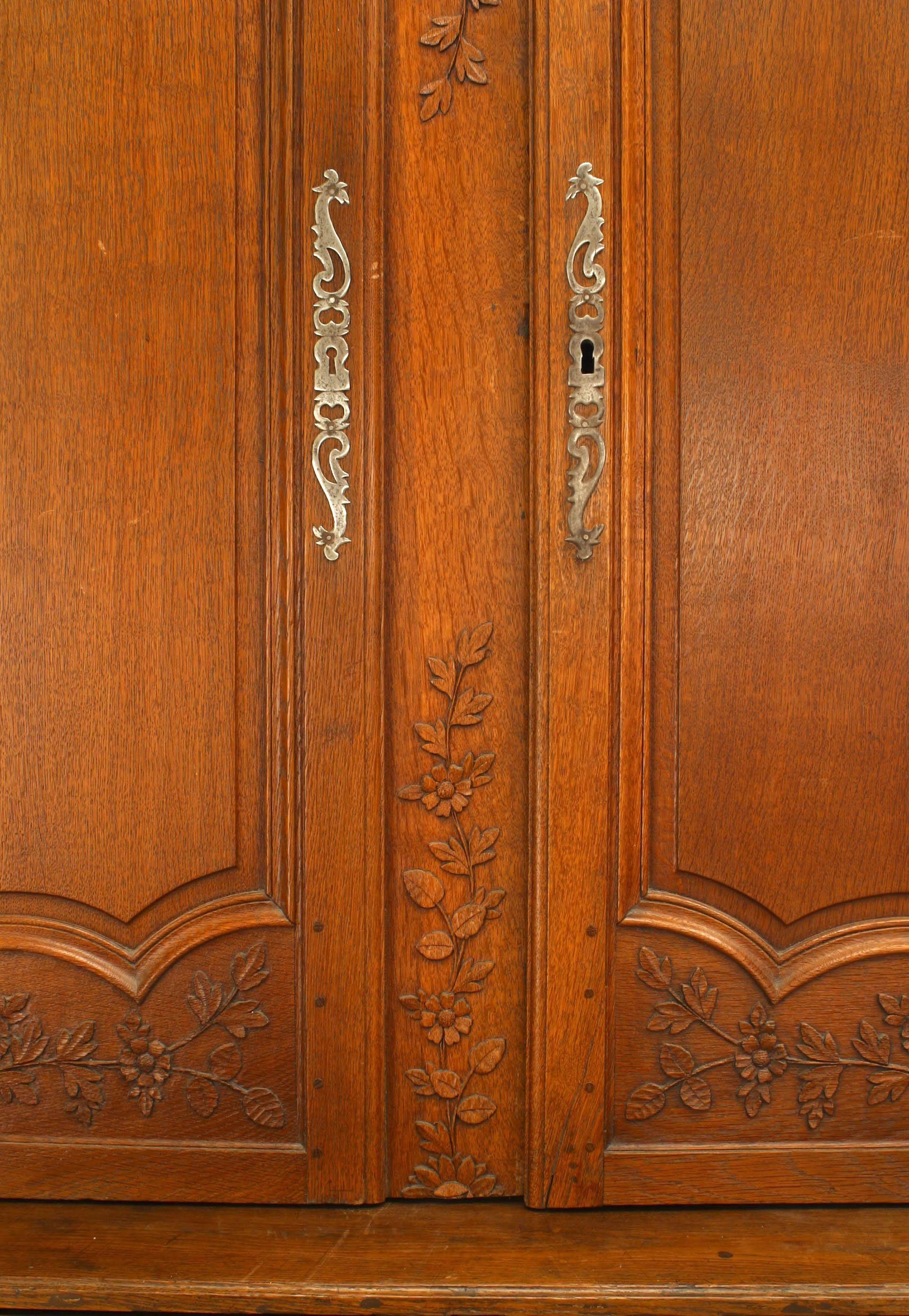french provincial cabinet