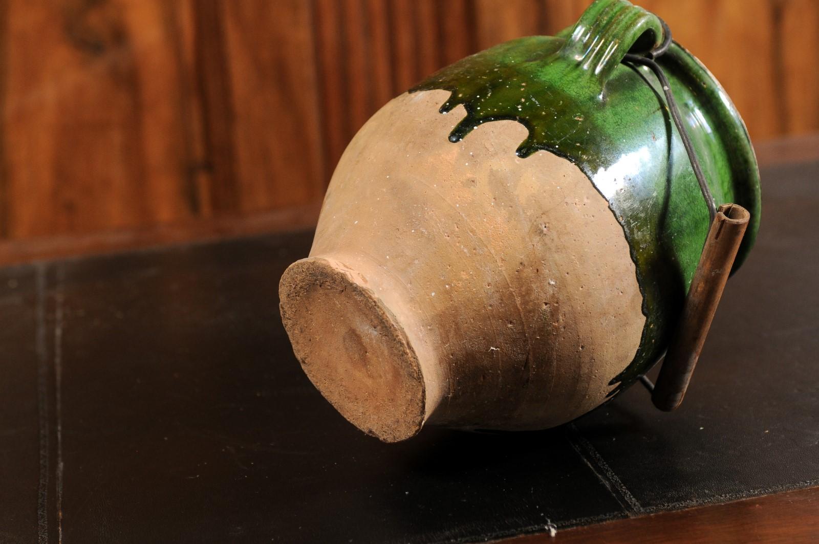 French Provincial 19th Century Green Glazed Confit Pot with Wooden Handle 4