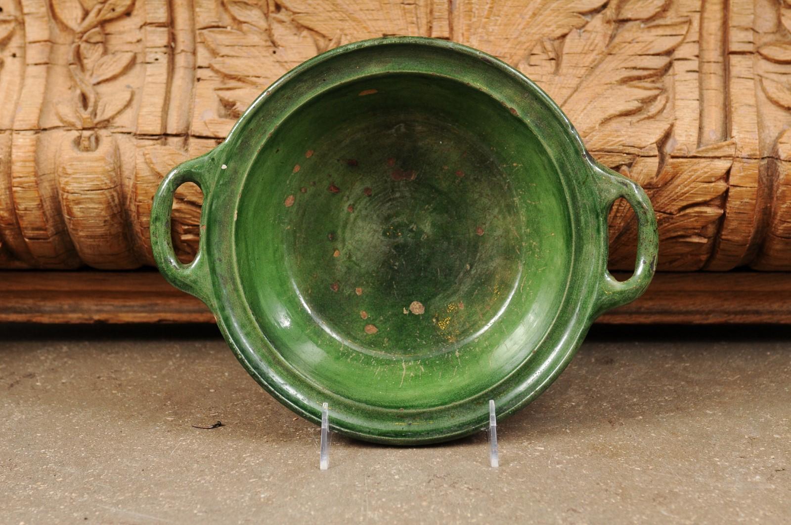 French Provincial 19th Century Green Glazed Pottery Bowl with Lateral Handles 7