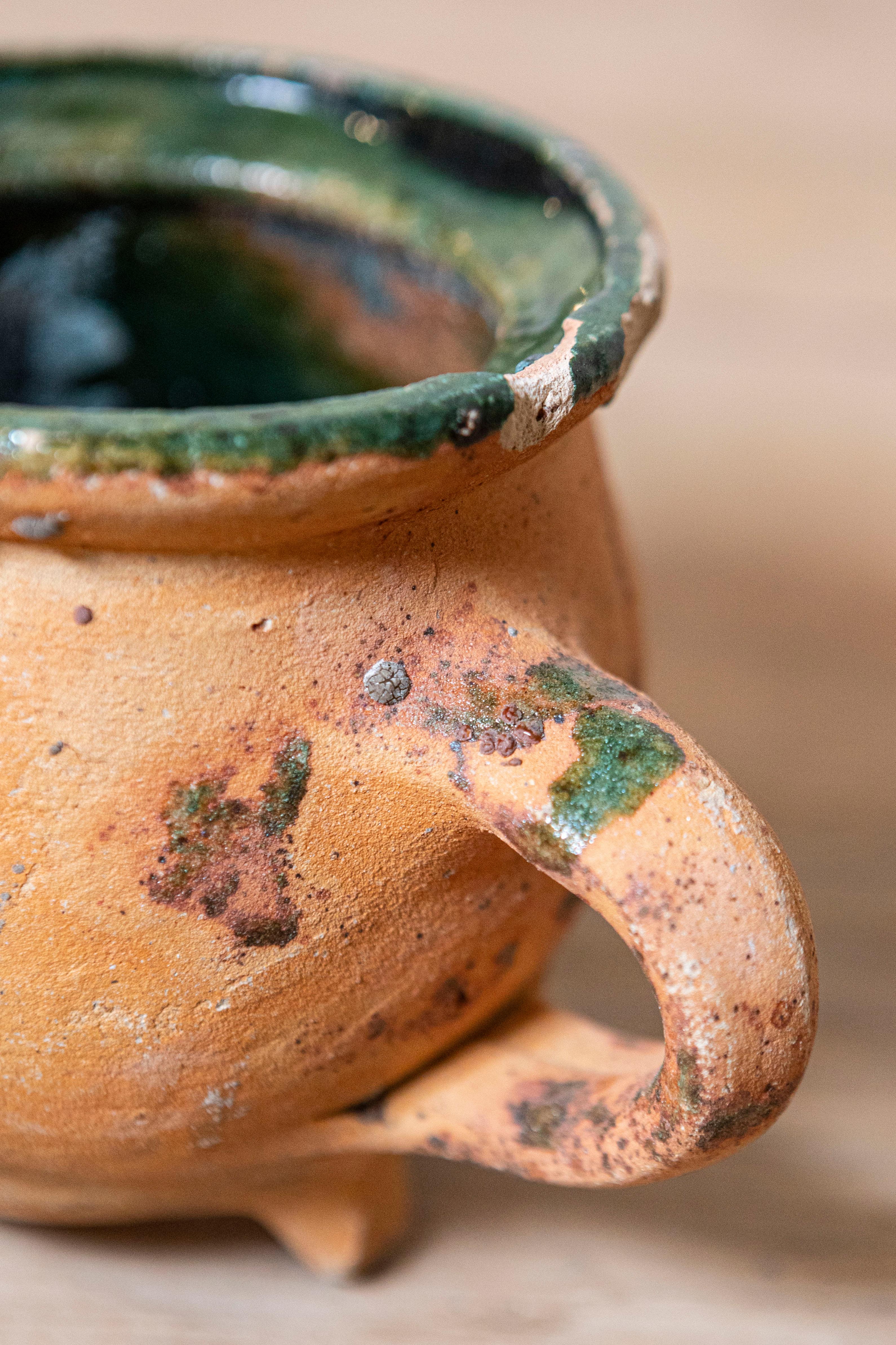 French Provincial 19th Century Green Glazed Pottery with Tripod Base and Handle In Good Condition For Sale In Atlanta, GA