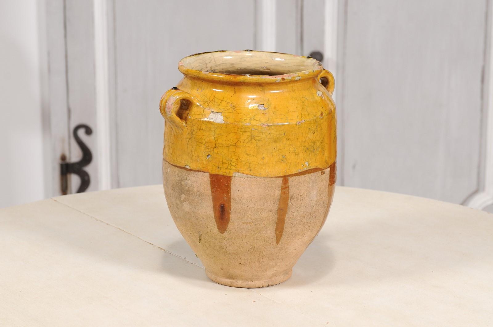 French Provincial 19th Century Pot à Confit Pottery with Yellow Glaze 3
