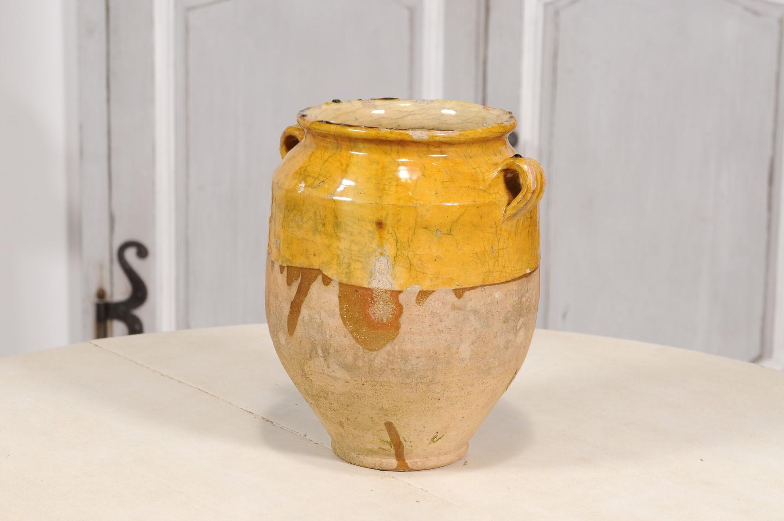 French Provincial 19th Century Pot à Confit Pottery with Yellow Glaze 5