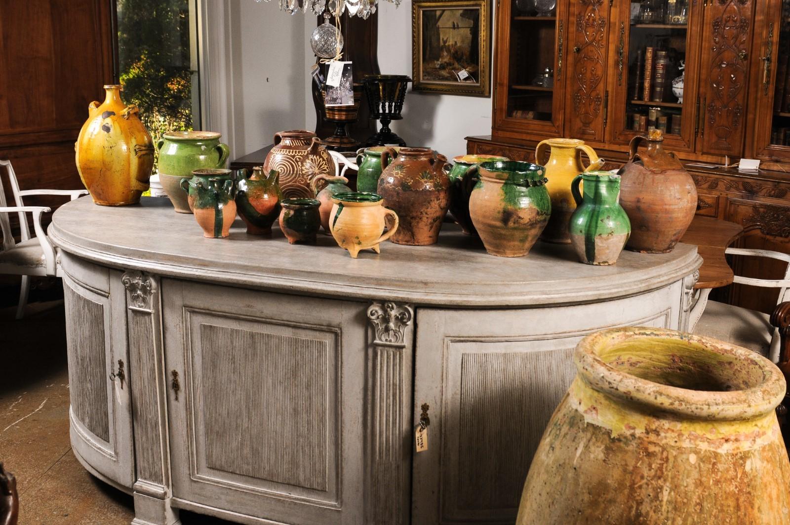 Poterie provinciale française du 19ème siècle avec glaçure verte et poignée arrière 4