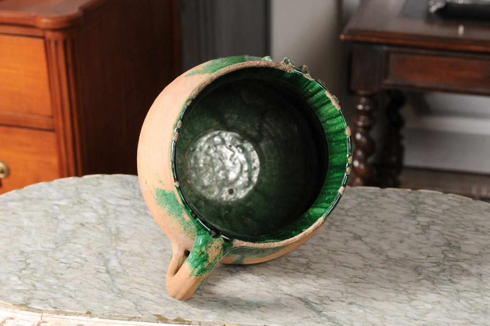 Poterie provinciale française du 19ème siècle avec glaçure verte et poignée arrière 5