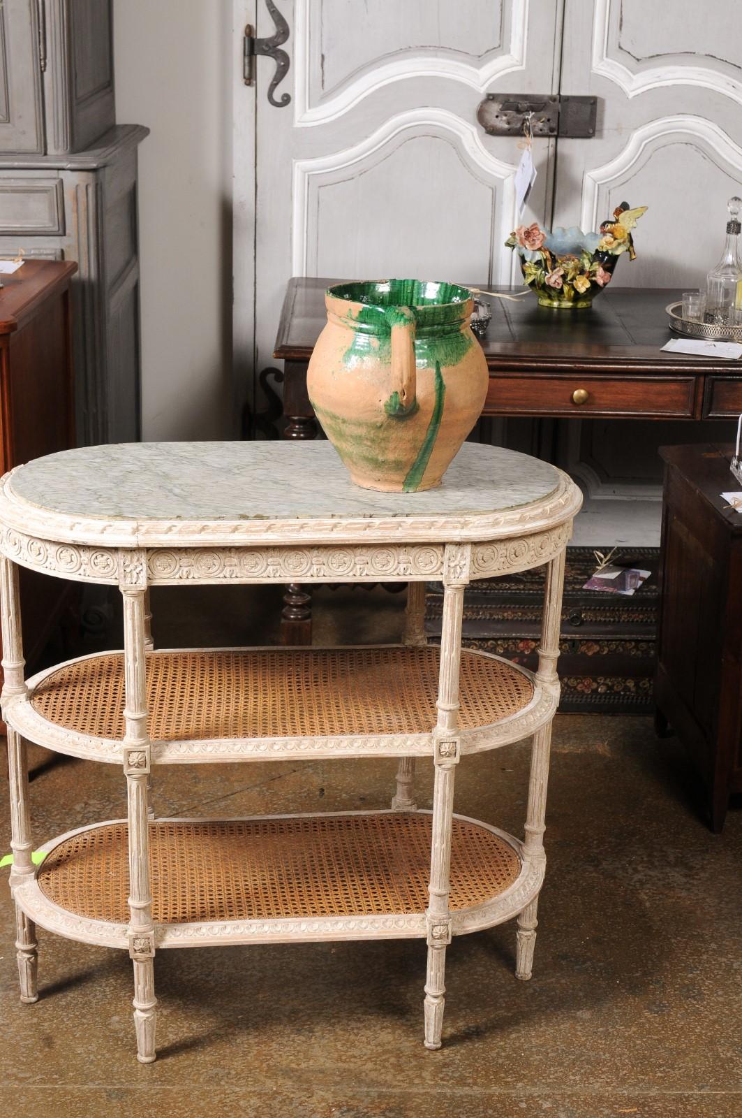 Vernissé Poterie provinciale française du 19ème siècle avec glaçure verte et poignée arrière