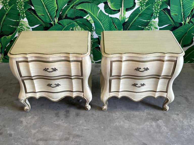French Provincial Bombe Nightstands by White Furniture In Good Condition For Sale In Jacksonville, FL