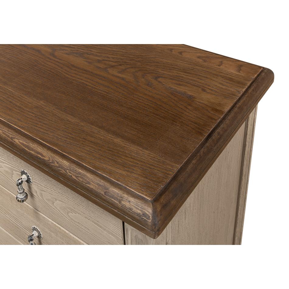 Credenza provinciale con ante a ribalta In condizioni Nuovo in vendita a Westwood, NJ