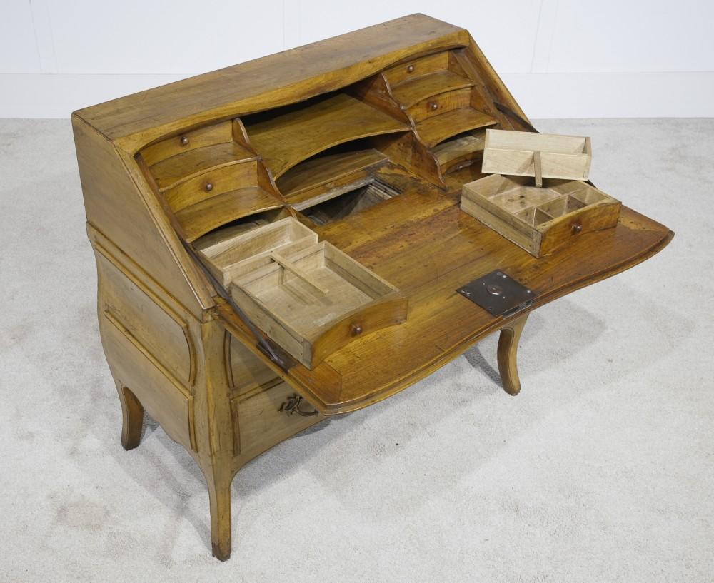 French Provincial Bureau Desk Cherry Wood Ssh Secret Compartment In Good Condition For Sale In Potters Bar, GB