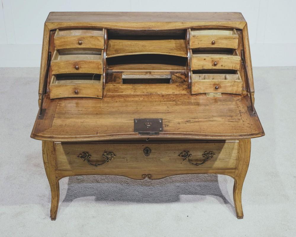 Late 20th Century French Provincial Bureau Desk Cherry Wood Ssh Secret Compartment For Sale