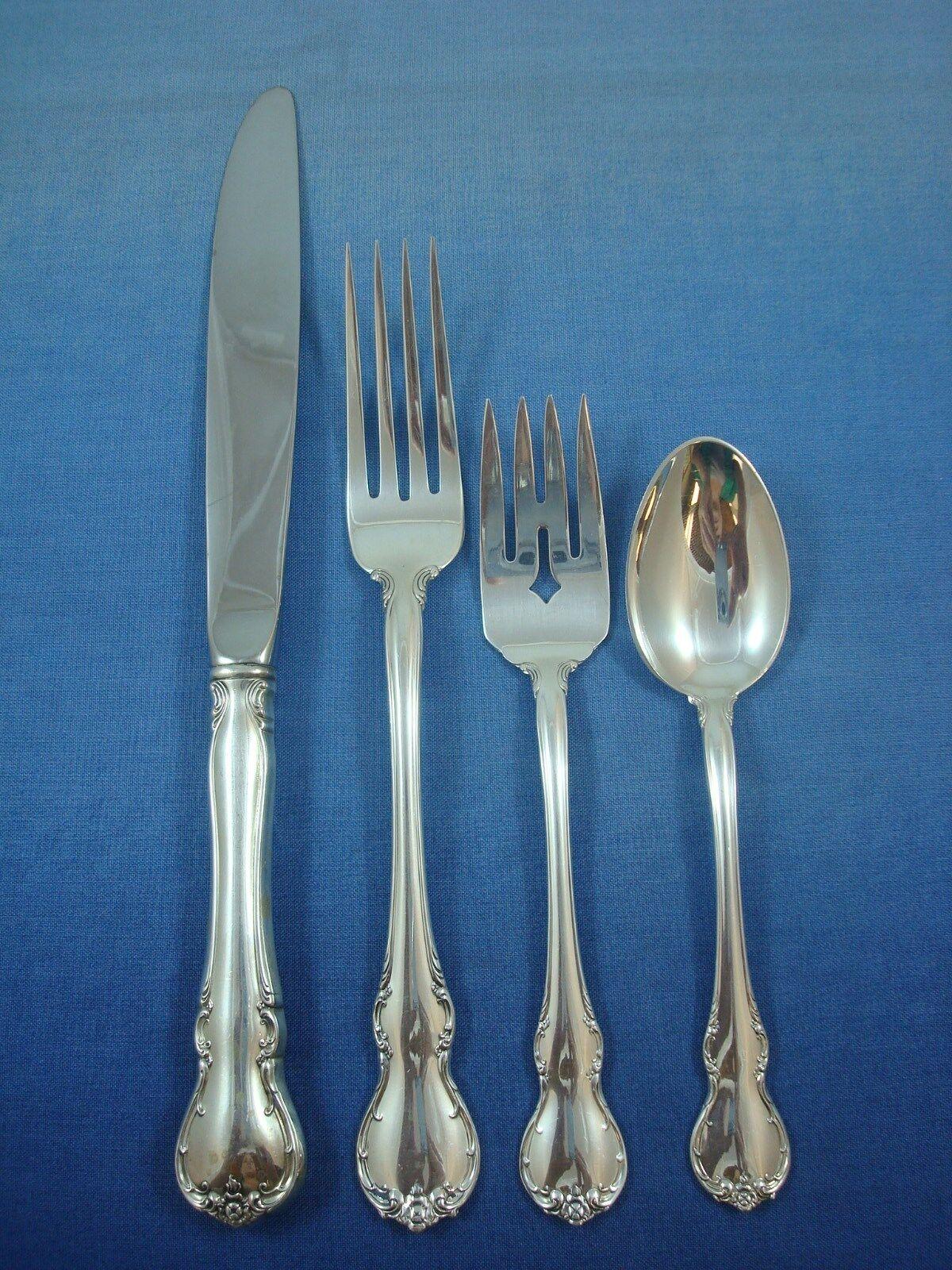 Ensemble de couverts en argent sterling de style provincial français par Towle 12 services 81 pièces Excellent état - En vente à Big Bend, WI