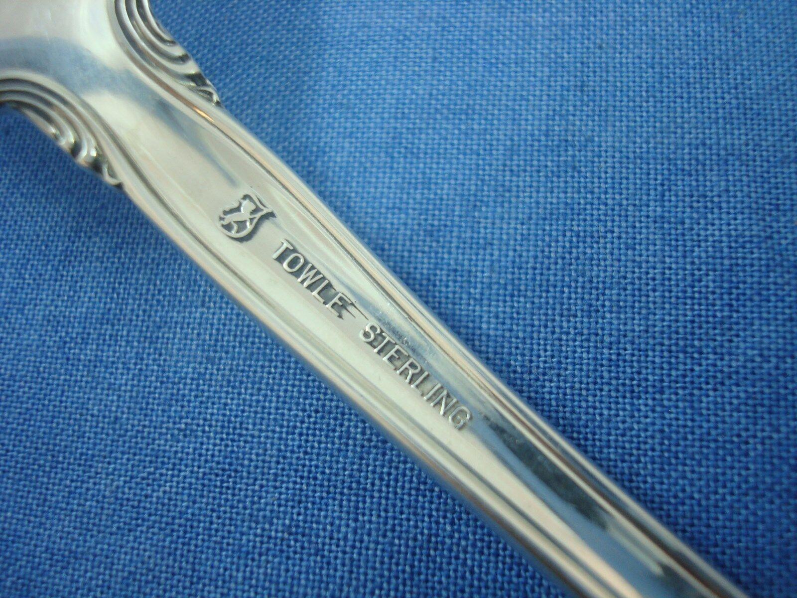 Argent sterling Ensemble de couverts en argent sterling de style provincial français par Towle 12 services 81 pièces en vente