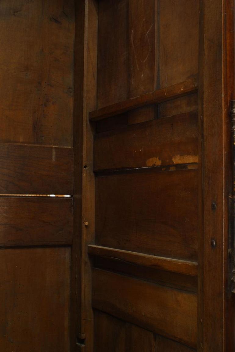 French Provincial Carved Walnut Armoire In Good Condition For Sale In New York, NY