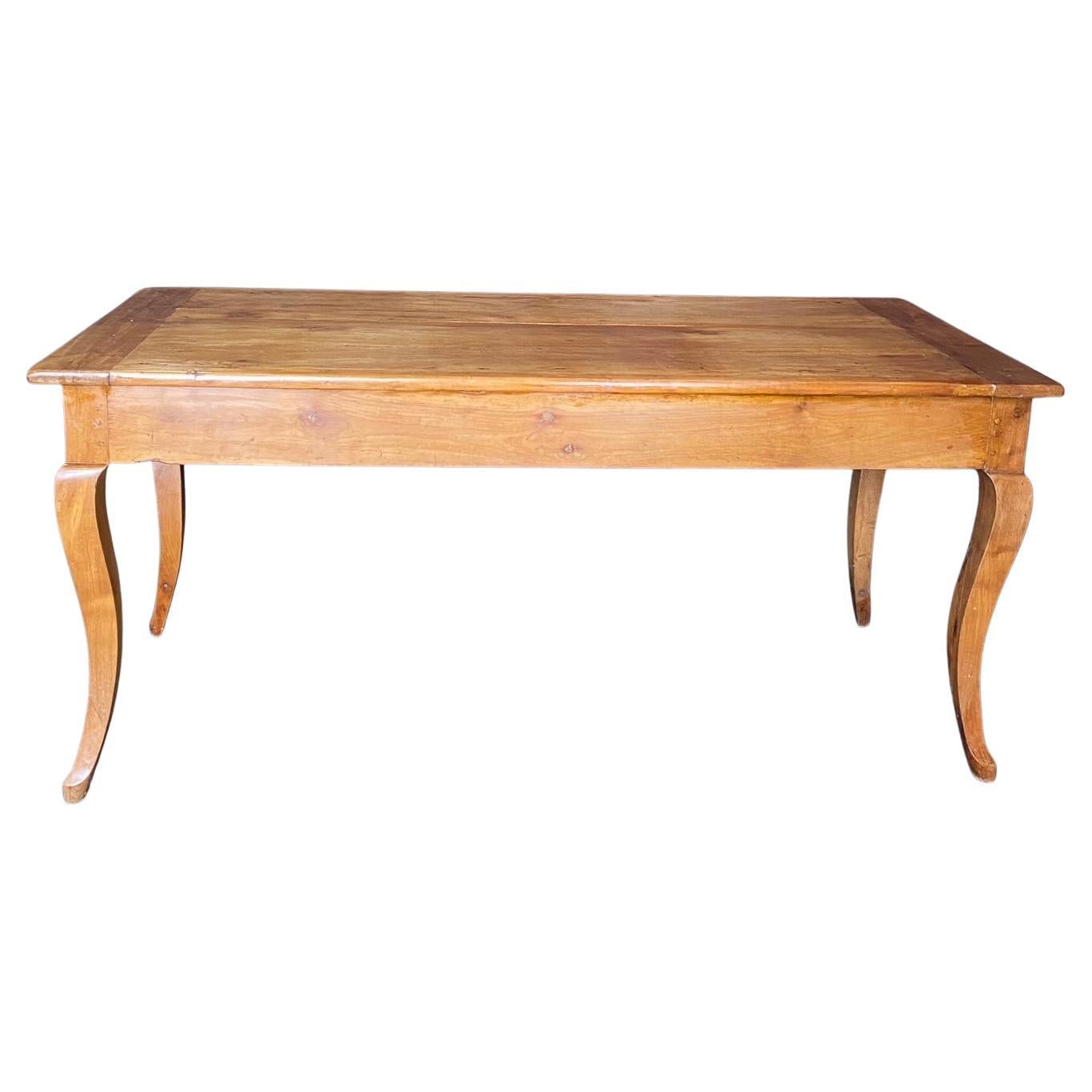 Table à manger de ferme provinciale française en cerisier avec planche à pain