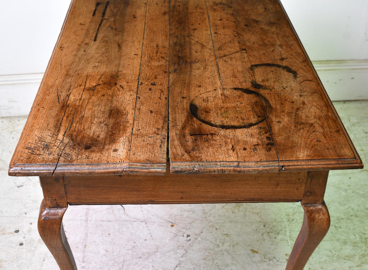 French Provincial Cherry Writing Table or Bedside Table with Drawer, circa 1800 For Sale 4