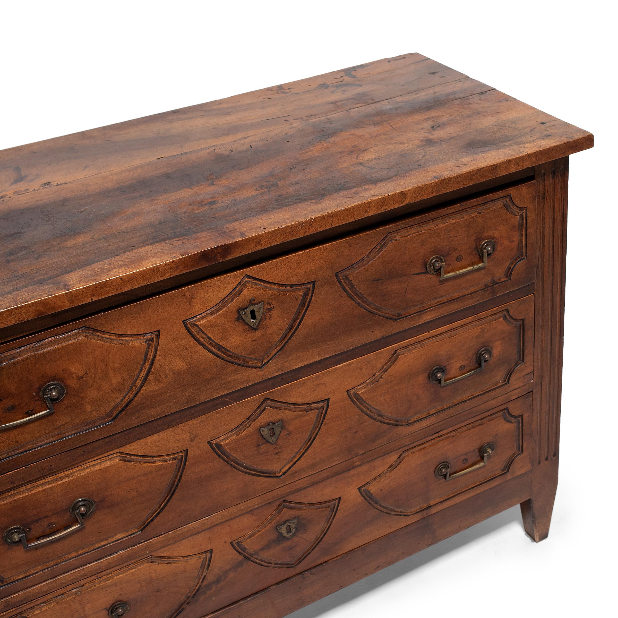 French Provincial Chest of Drawers, c. 1850 In Good Condition In Chicago, IL