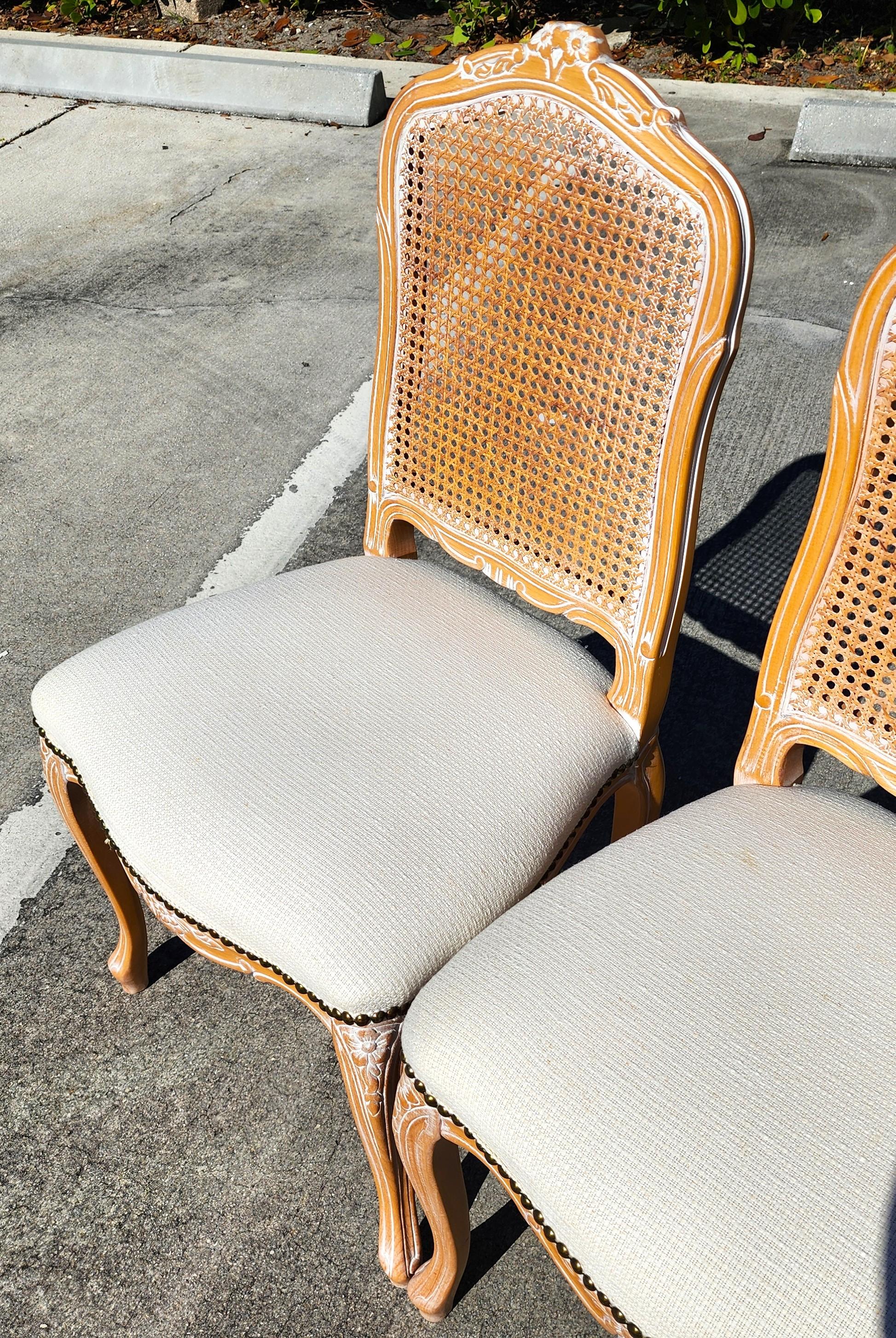 Sedie da pranzo provinciali francesi con canne Made in Italy, set da 4 in vendita 4
