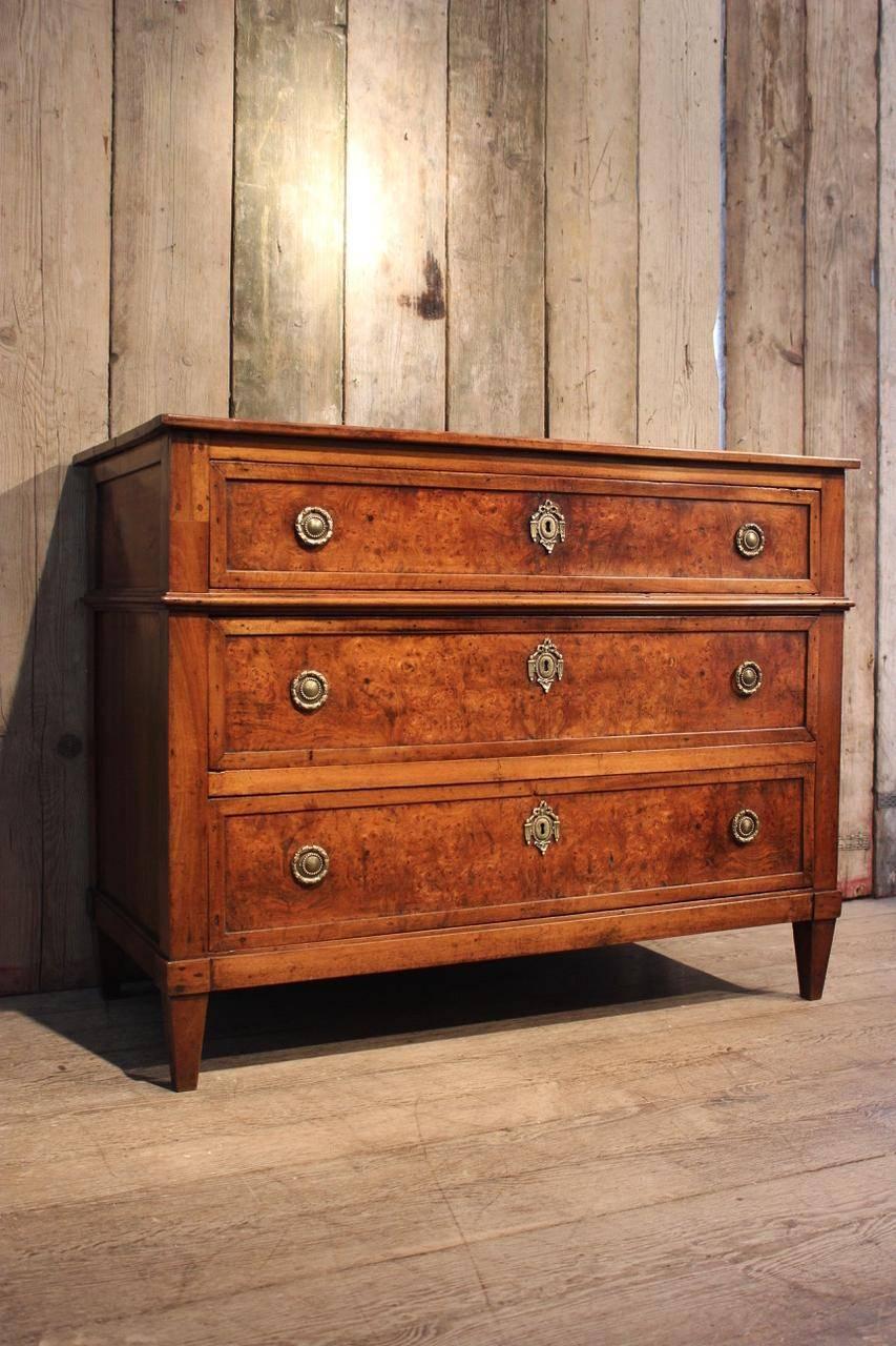 Walnut French Provincial Directoire Commode, circa 1800