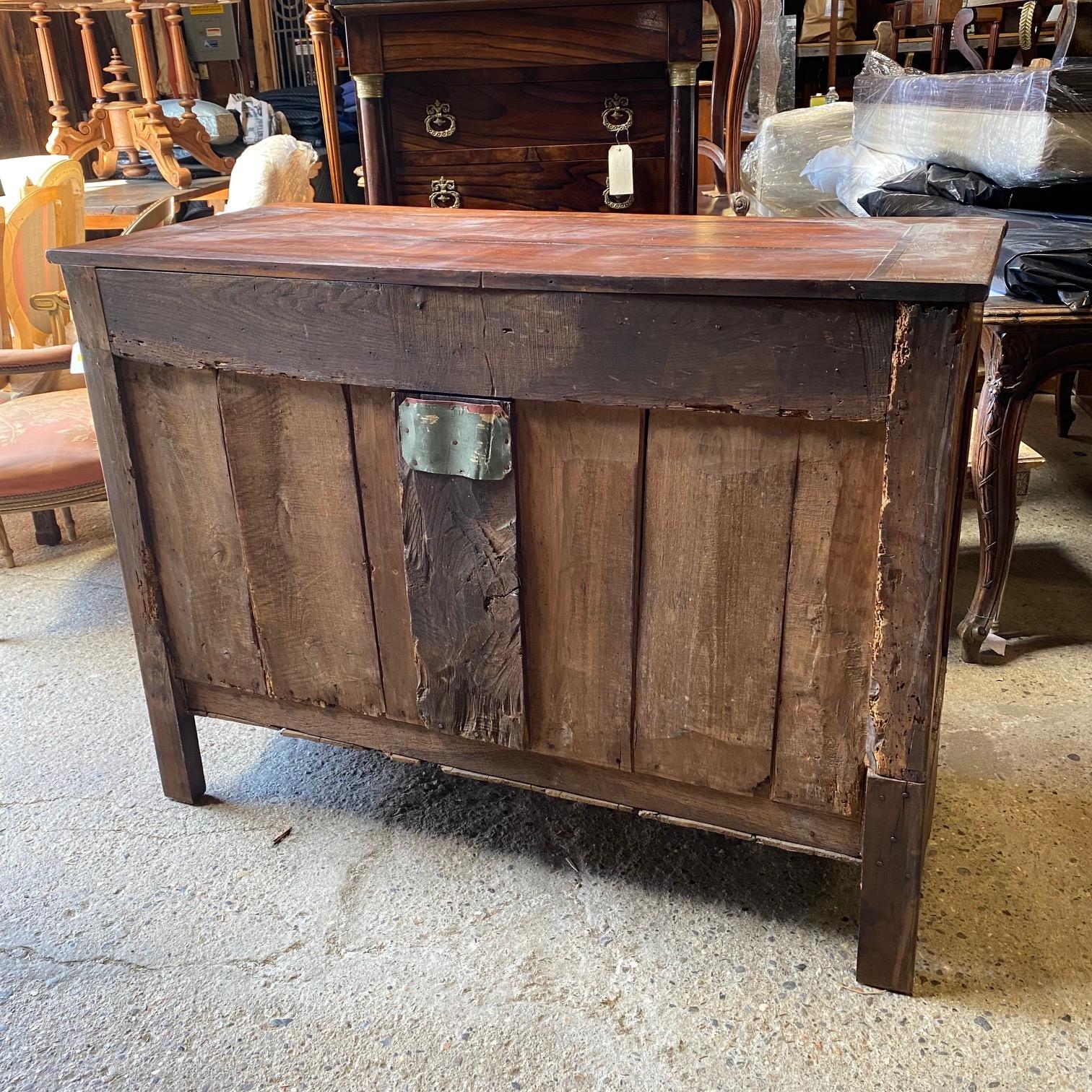French Provincial Early 19th Century Buffet Sideboard For Sale 11