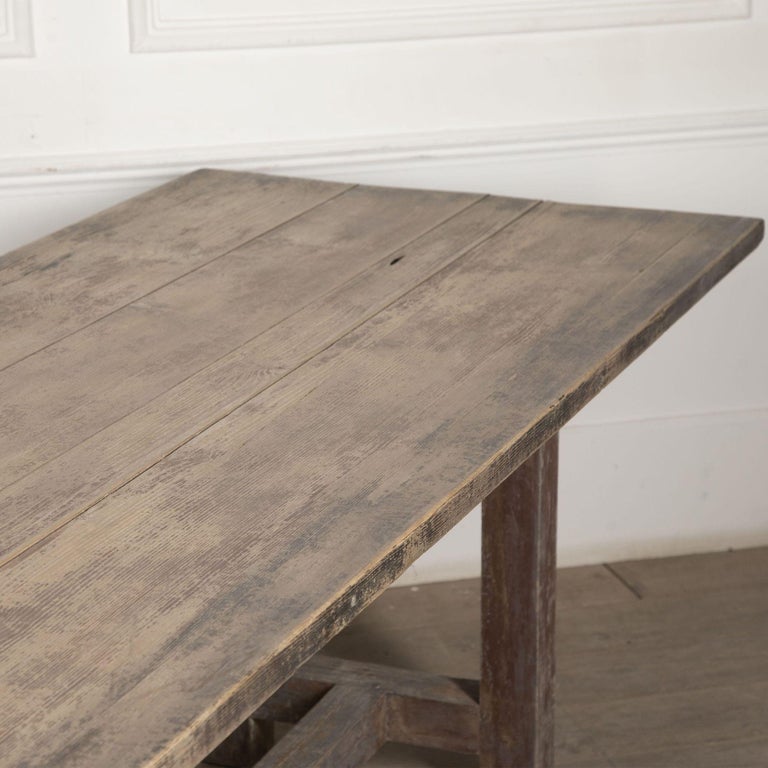 French Provincial Farmhouse Table For Sale at 1stDibs