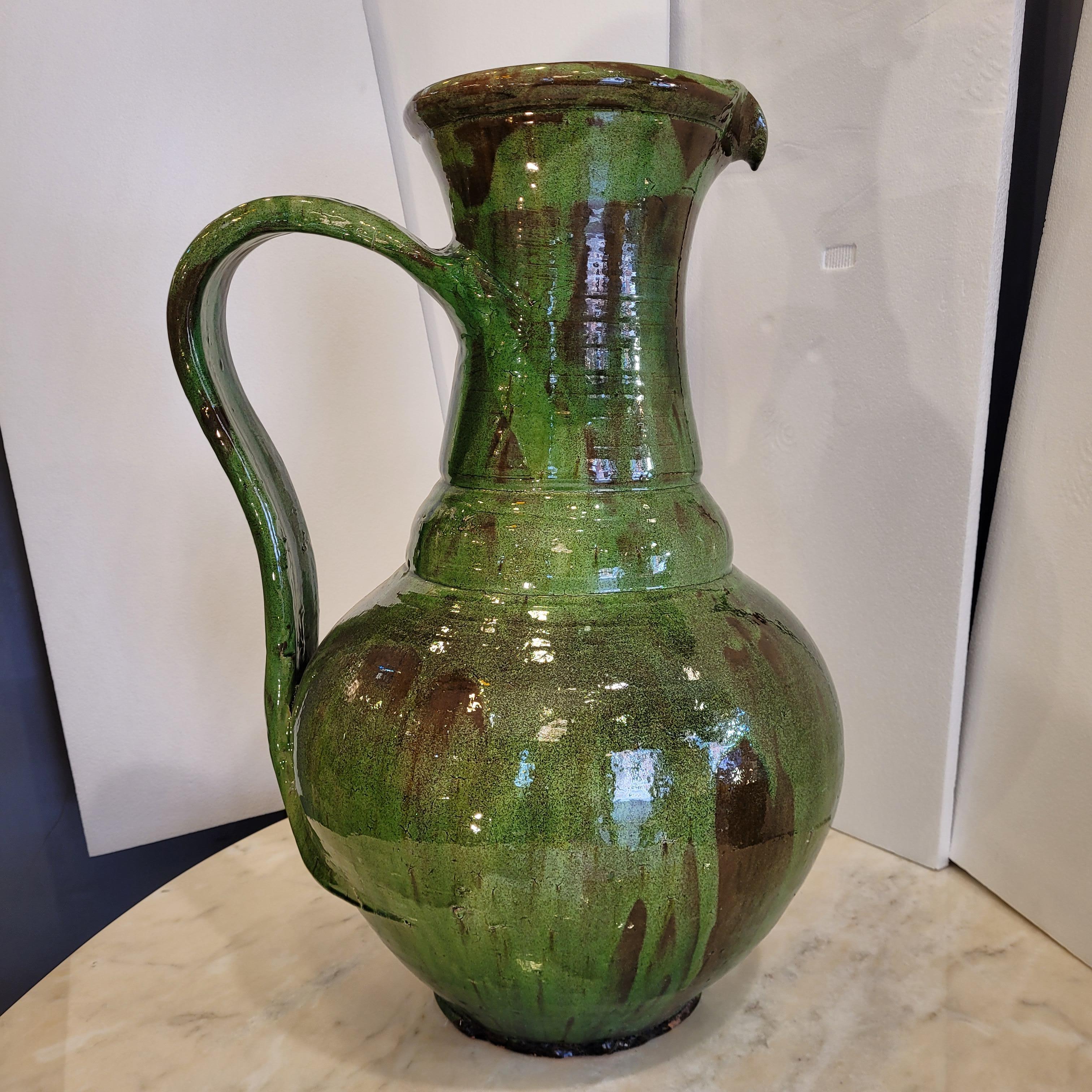 Provincial francés  Tarro de cerámica esmaltada verde  del sur de Francia  Biot en venta 2