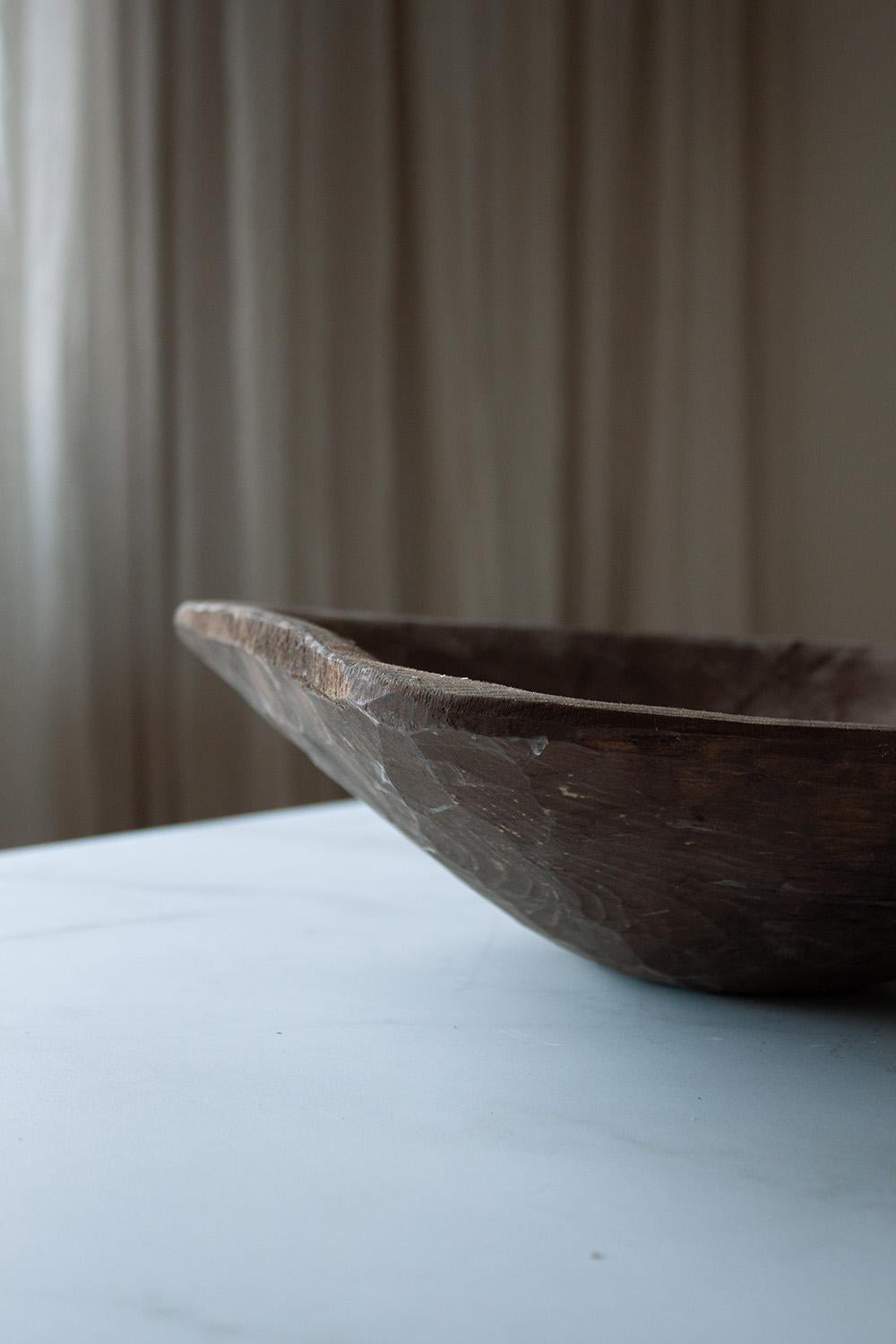 French Provincial Hand Made Wooden Bowl Nr.2 In Good Condition For Sale In Rümmingen, BW