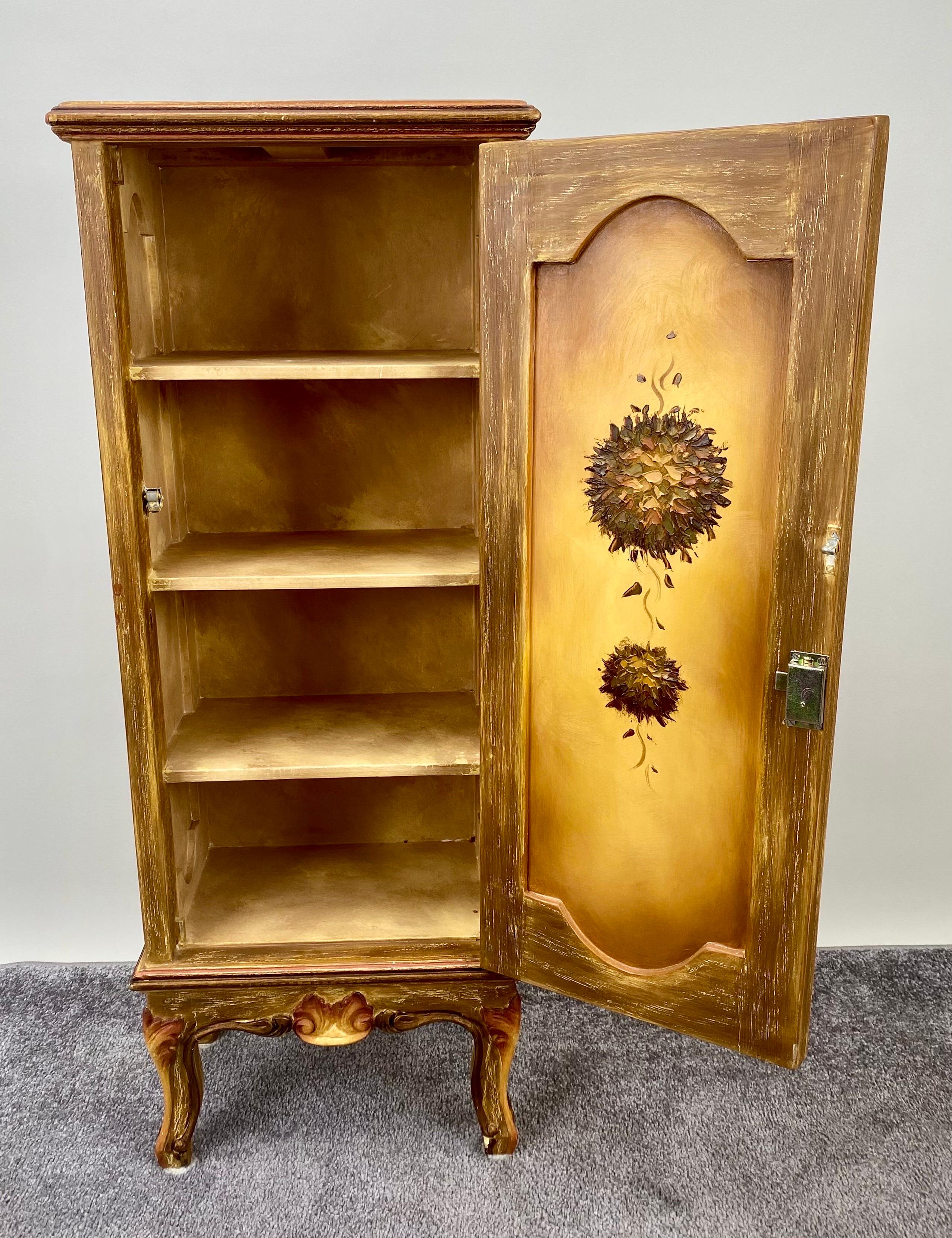 French Provincial  Hand painted One Door End Table or Nightstand  In Good Condition In Plainview, NY
