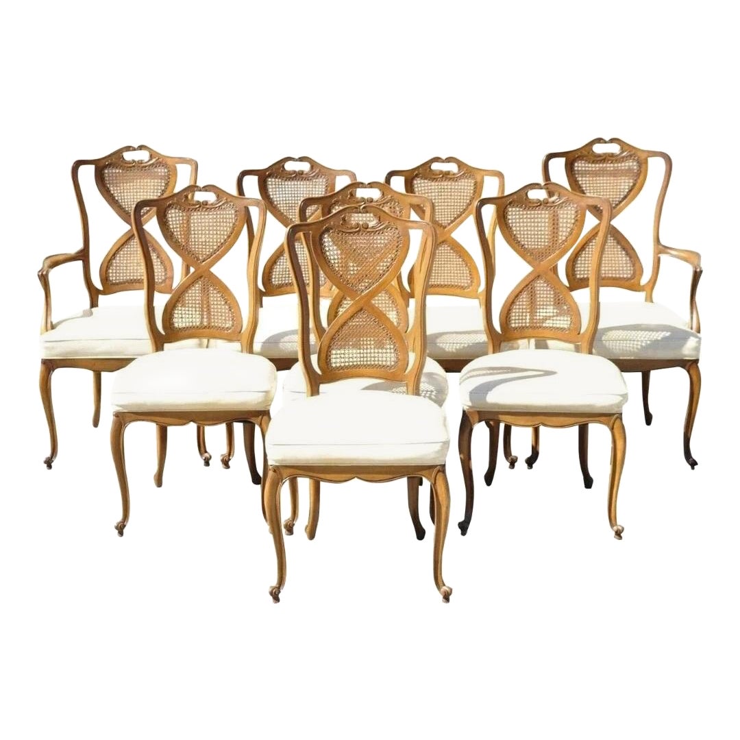 French Provincial Hollywood Regency Silla de Comedor con Respaldo de Bastón Pretzel - Set de 8 en venta