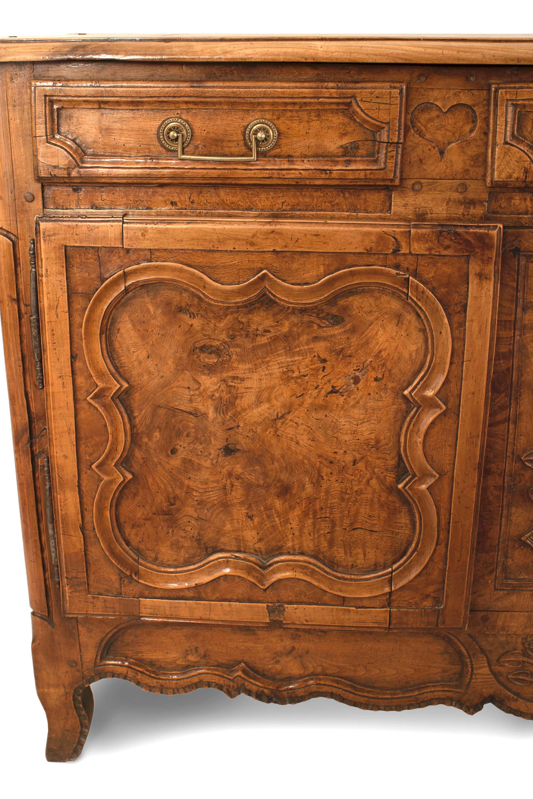 French Provincial Louis XV Walnut Commode For Sale 3