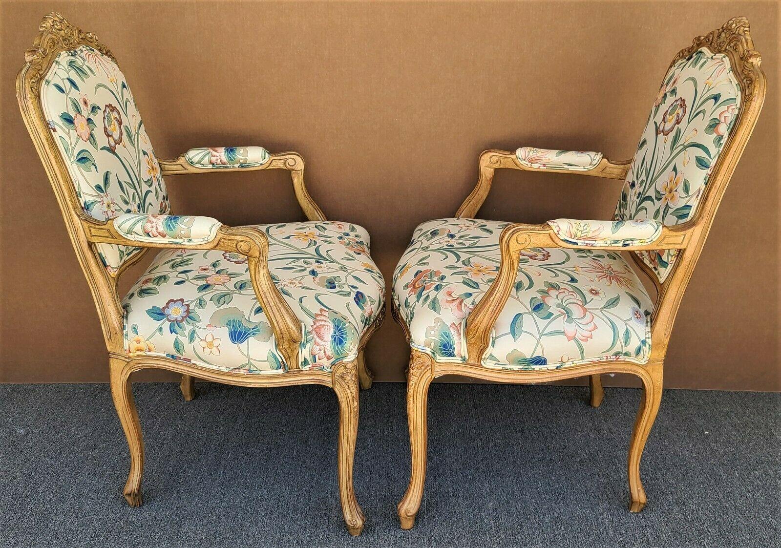 Sillones provinciales franceses Luis XV de Chateau d'Ax, set de 2 en venta 1