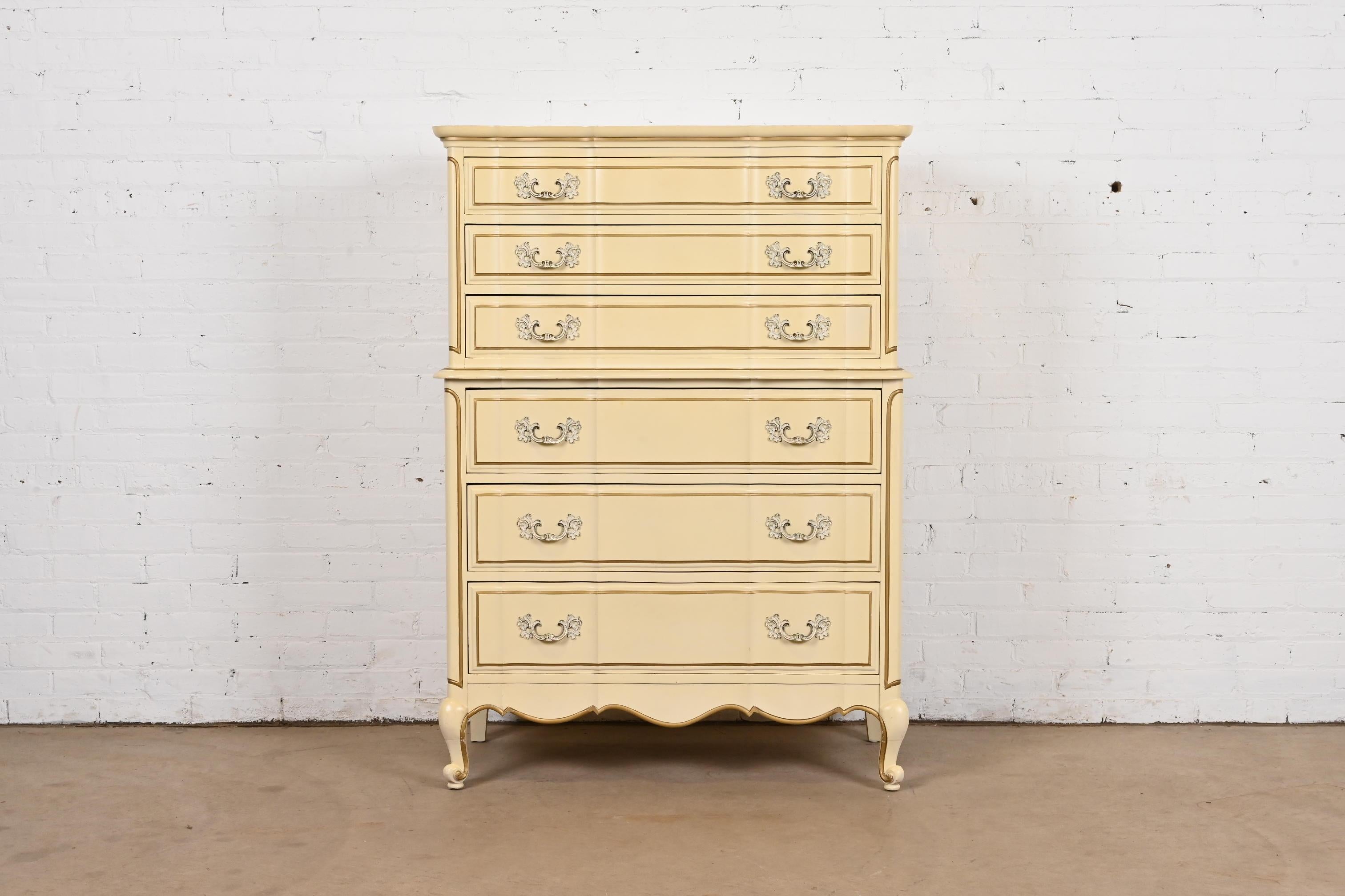 Mid-20th Century French Provincial Louis XV Cream Lacquered and Gold Gilt Highboy Dresser For Sale