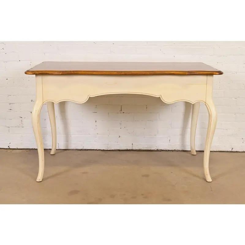 French Provincial Louis XV Cream Lacquered Maple Top Writing Desk in vendita 3