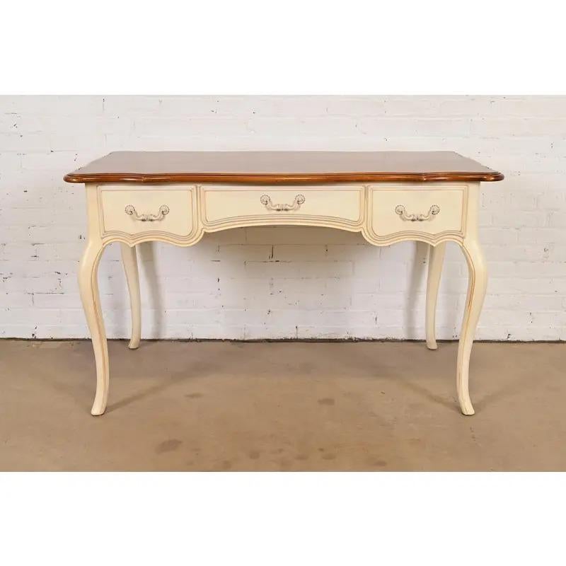 French Provincial Louis XV Cream Lacquered Maple Top Writing Desk In condizioni buone in vendita a South Bend, IN