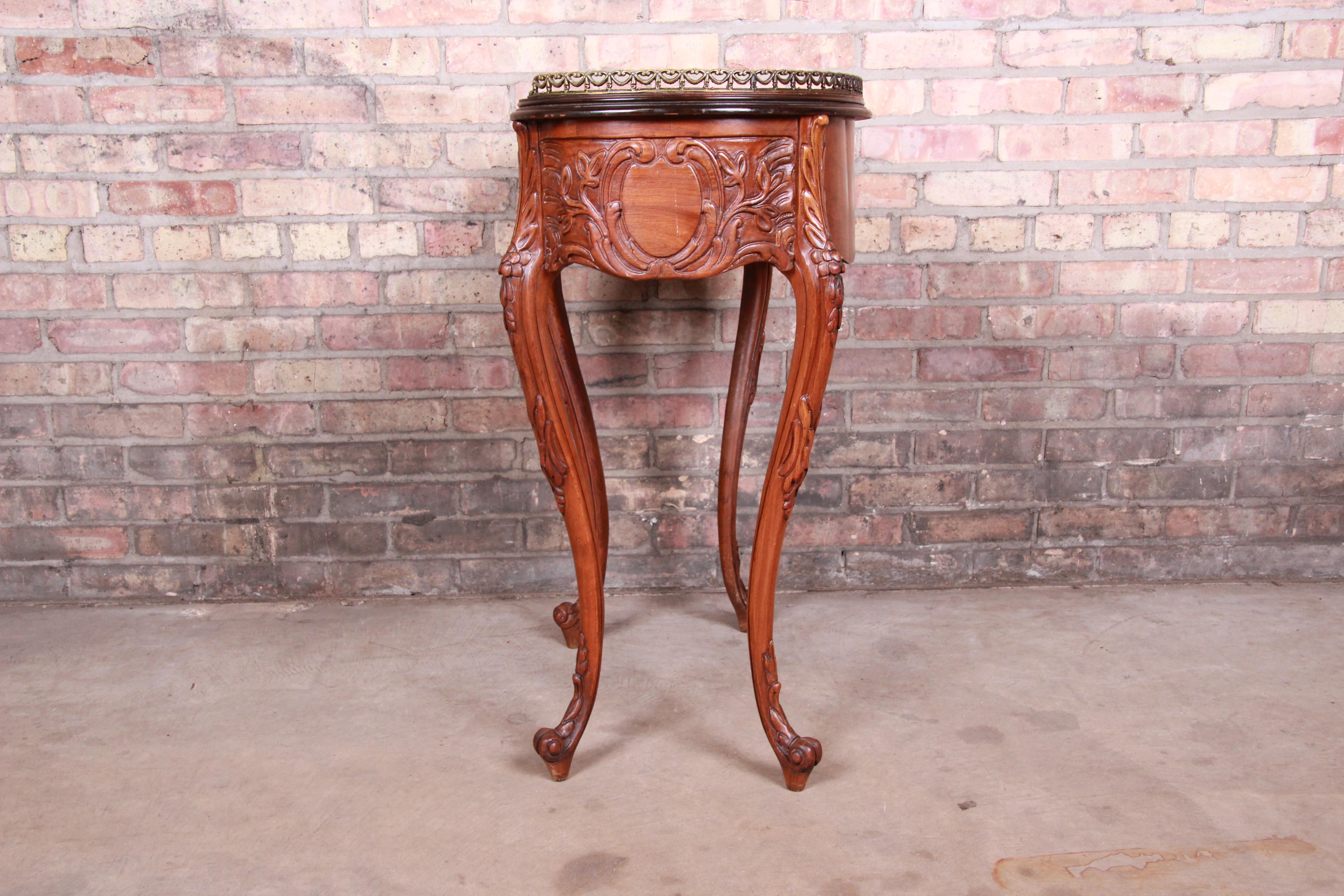 French Provincial Louis XV Inlaid Mahogany Kidney Shape Nightstand or Side Table 8