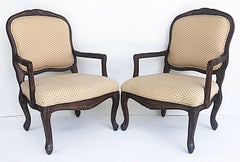 Fauteuils estilo Luis XV provincial francés con patas cabriolé