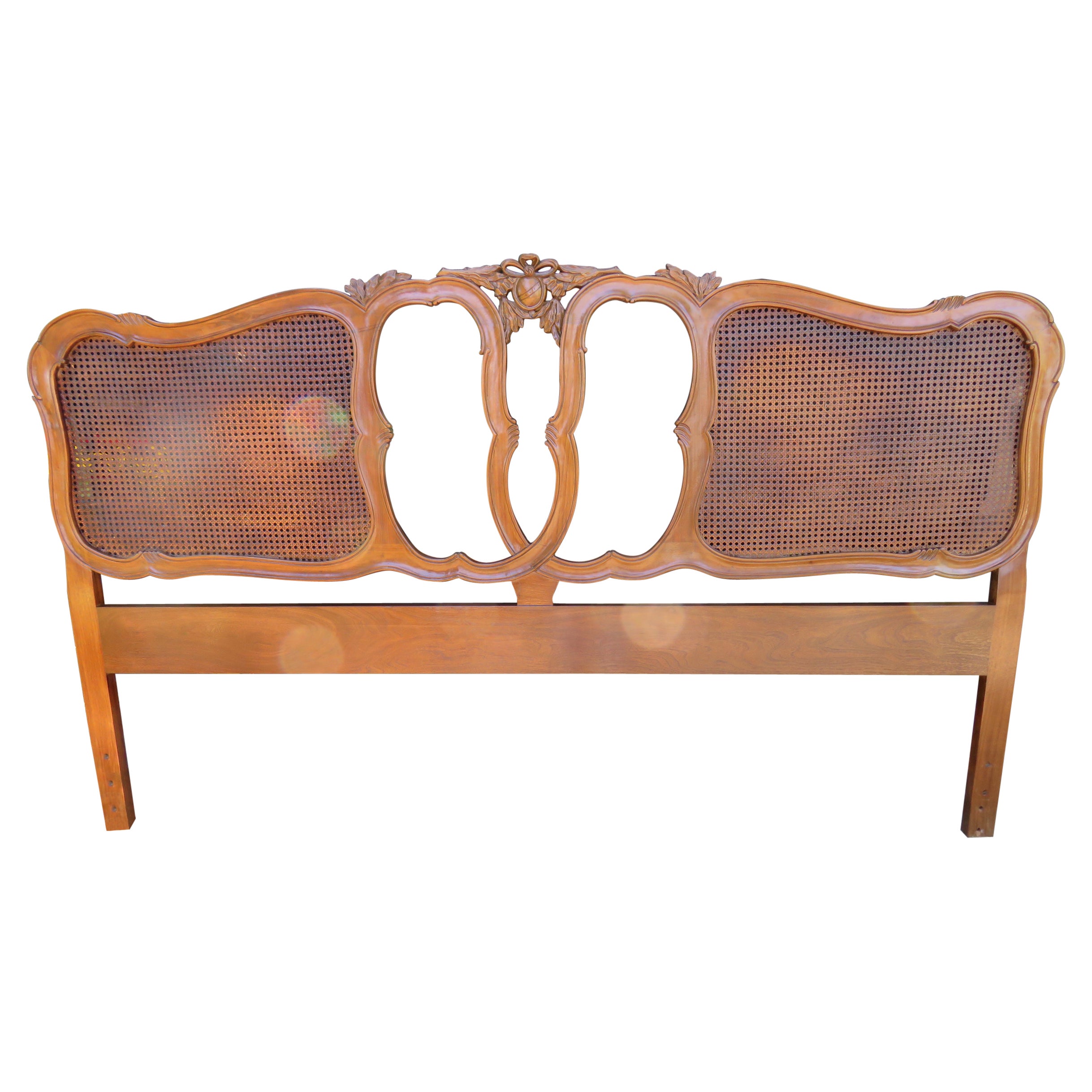 Tête de lit provinciale française de style Louis XV de taille royale avec canne, vers 1950