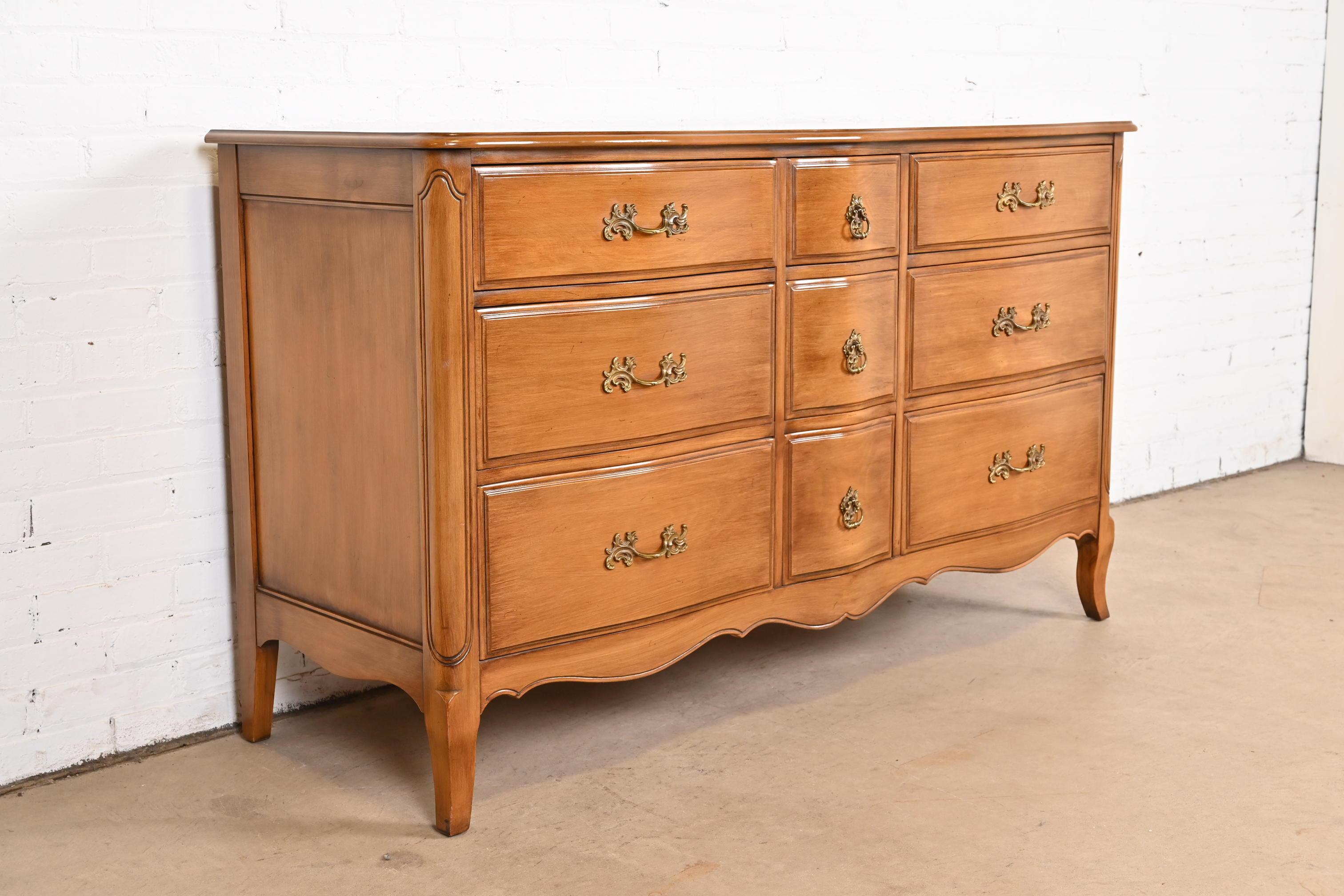 American French Provincial Louis XV Triple Dresser by Davis Cabinet Co., 1950s