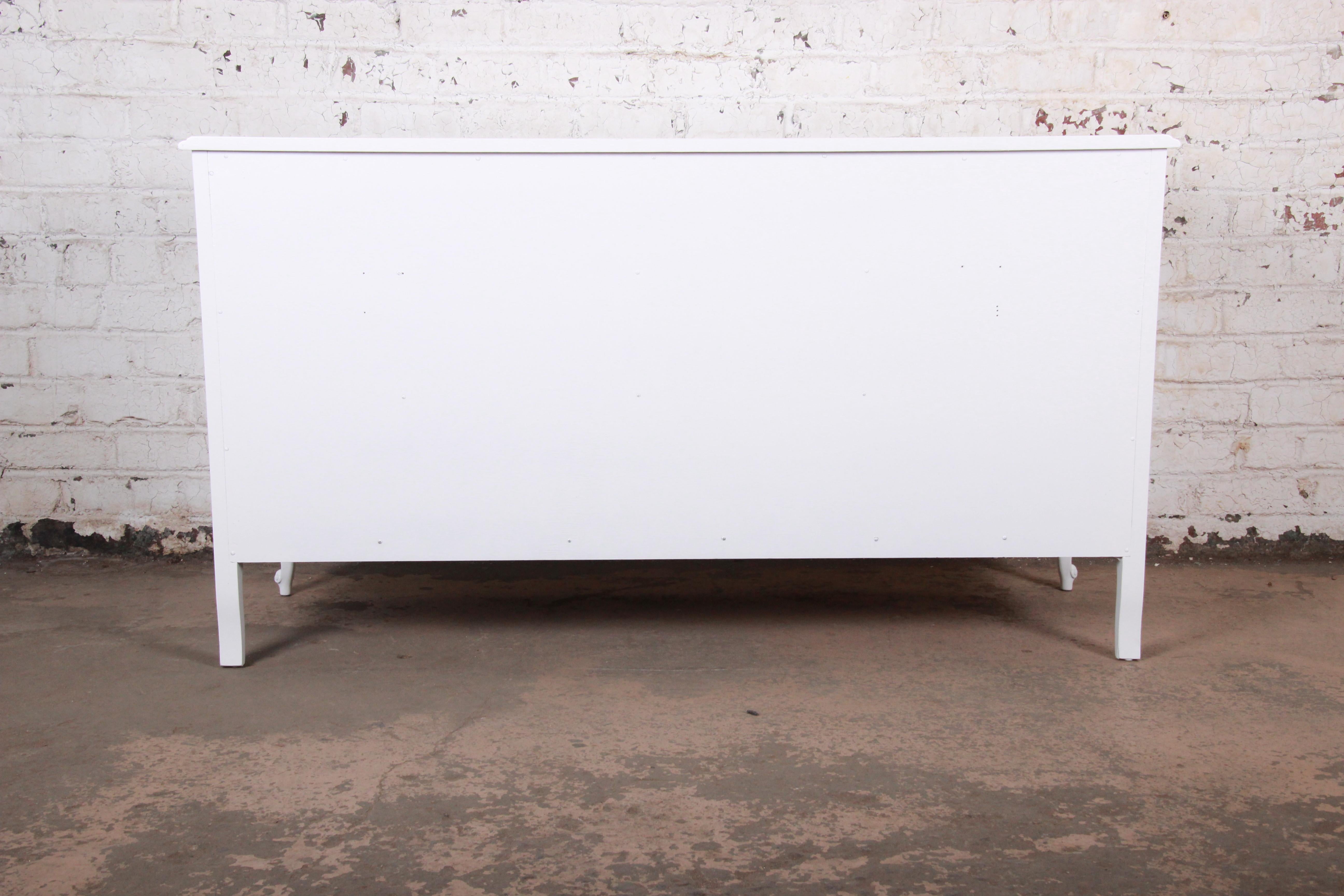 French Provincial Louis XV White Lacquered Triple Dresser by Drexel, Refinished 5