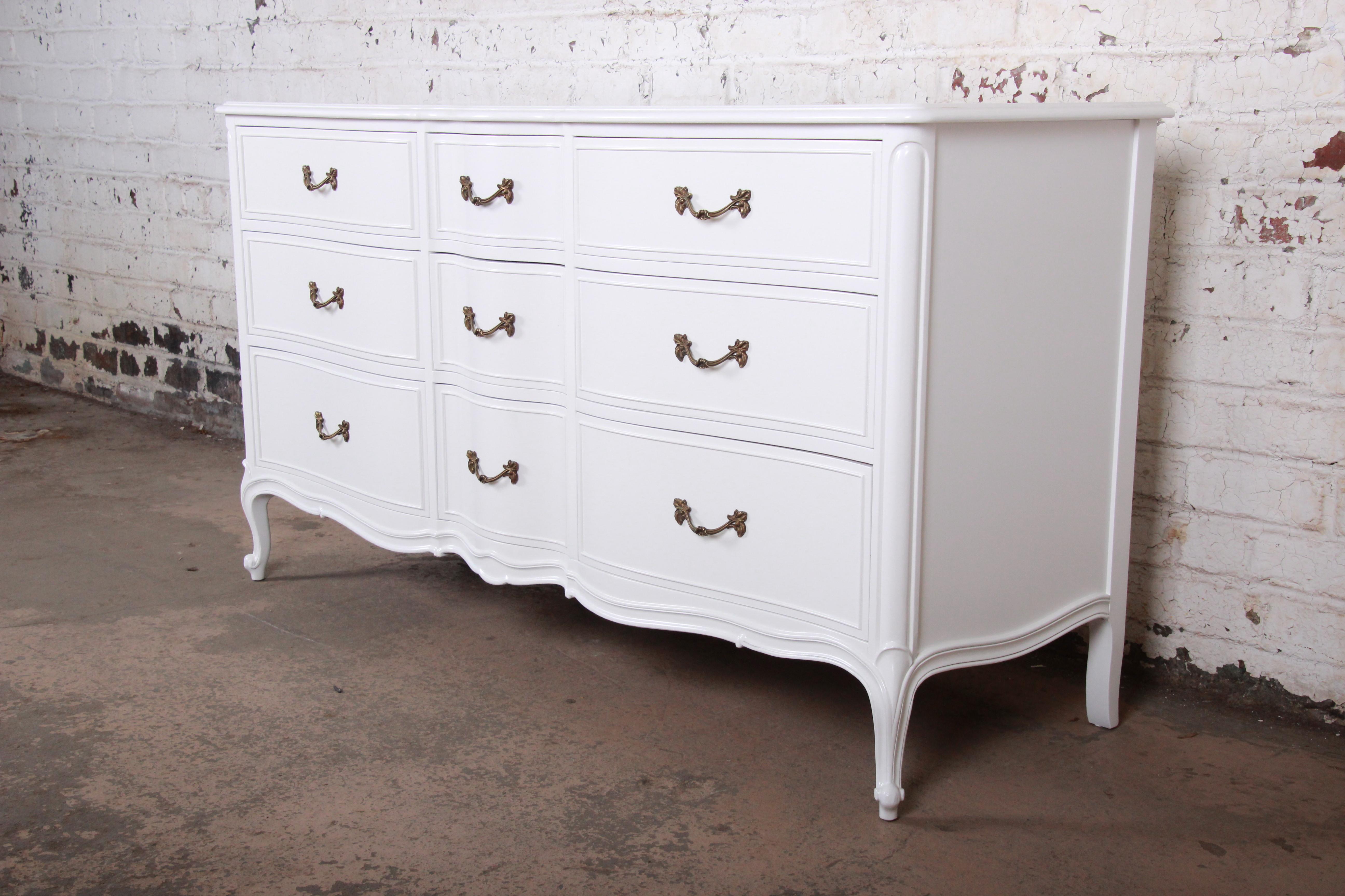French Provincial Louis XV White Lacquered Triple Dressers by Drexel, Refinished 2