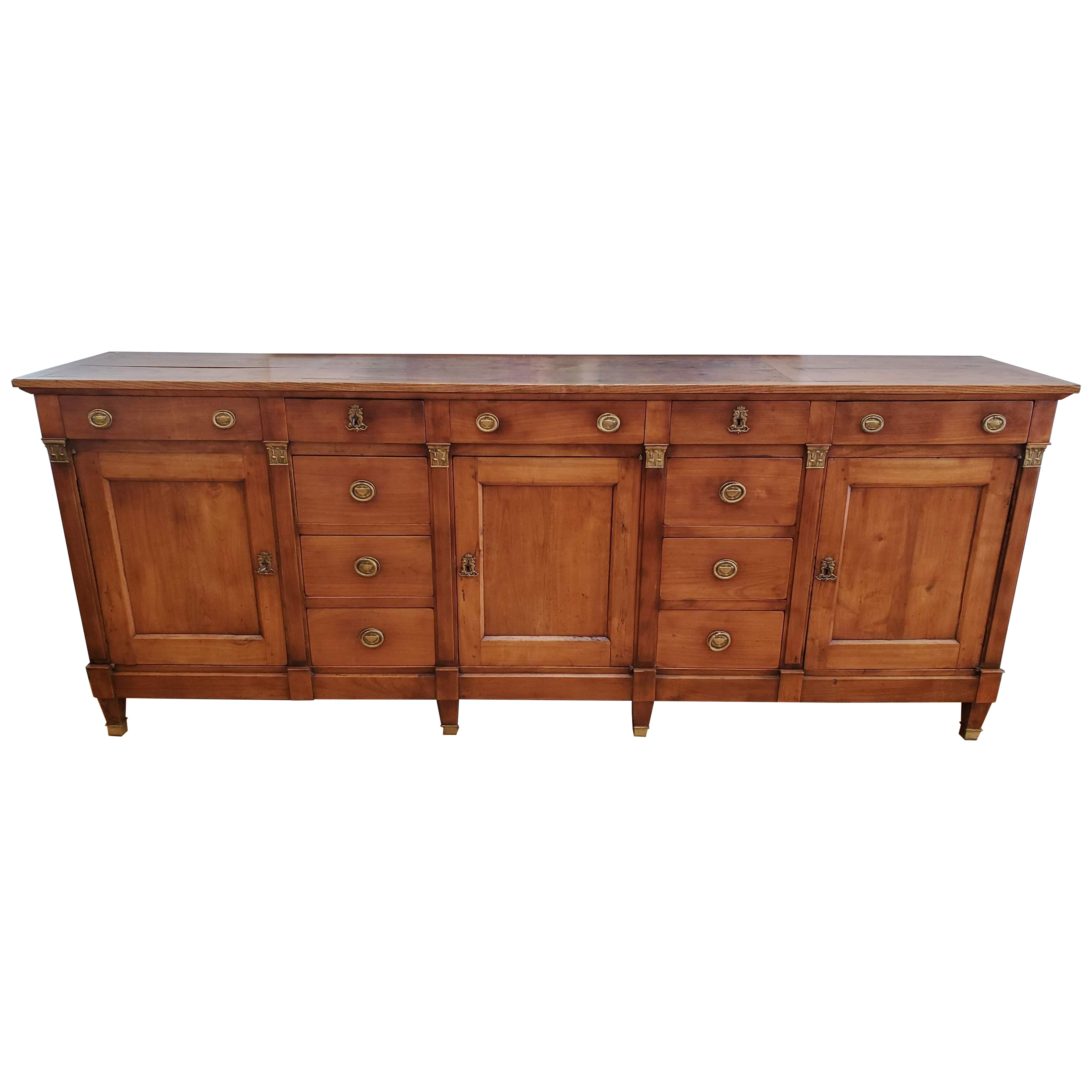 Langes französisches Buffet aus Birnbaum und Ulme im Louis XVI-Stil im Angebot