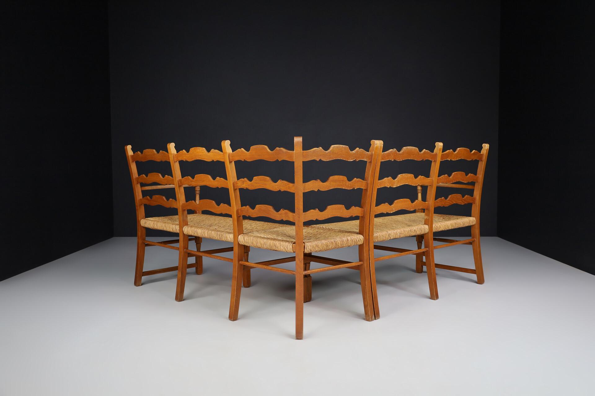 Französische Provinz Eiche und Binsen Eckbank / Sofa, Frankreich, 1960er Jahre im Zustand „Gut“ im Angebot in Almelo, NL
