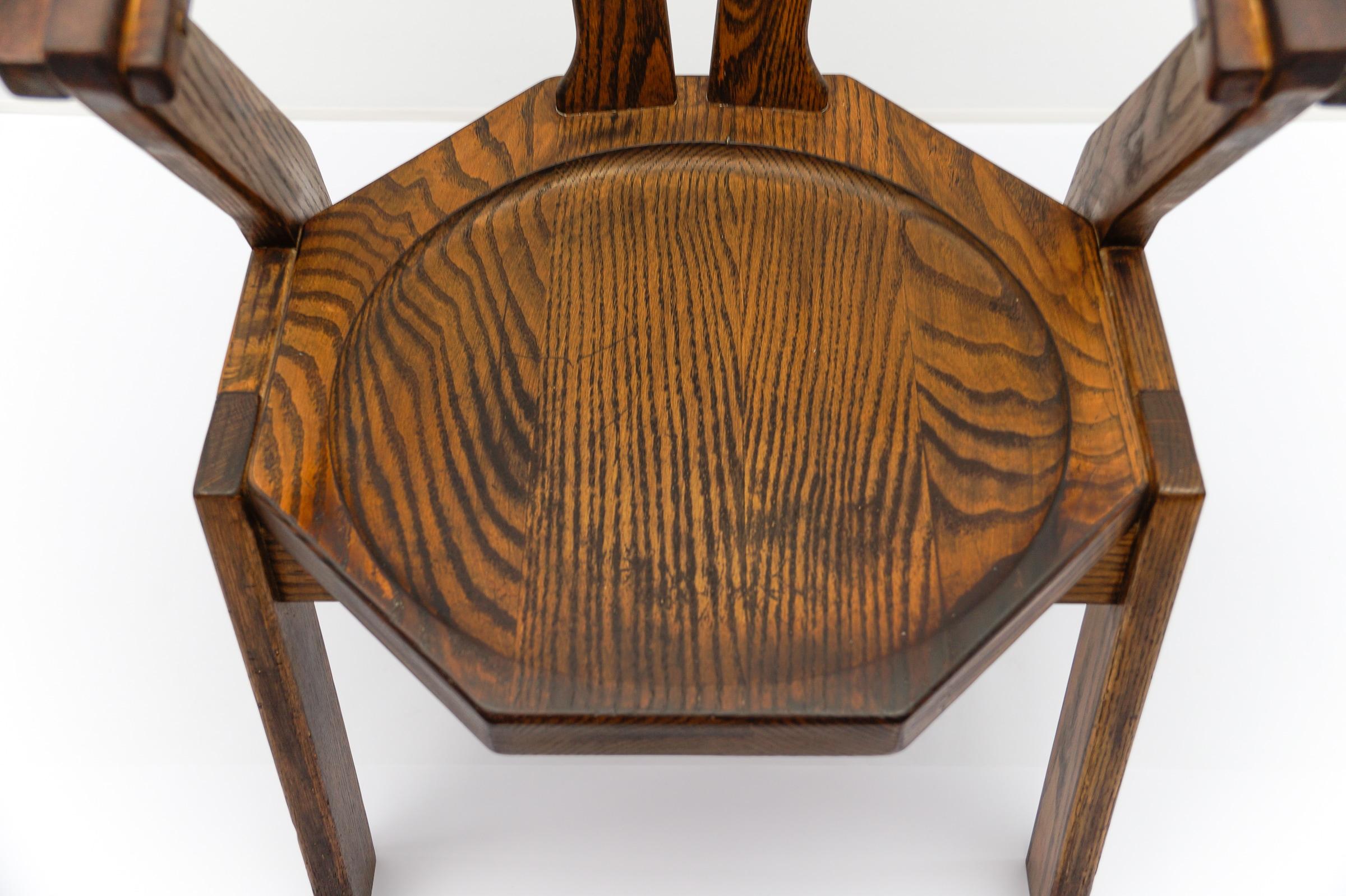 Silla provincial francesa de roble, década de 1960 Moderna de mediados de siglo en venta 3