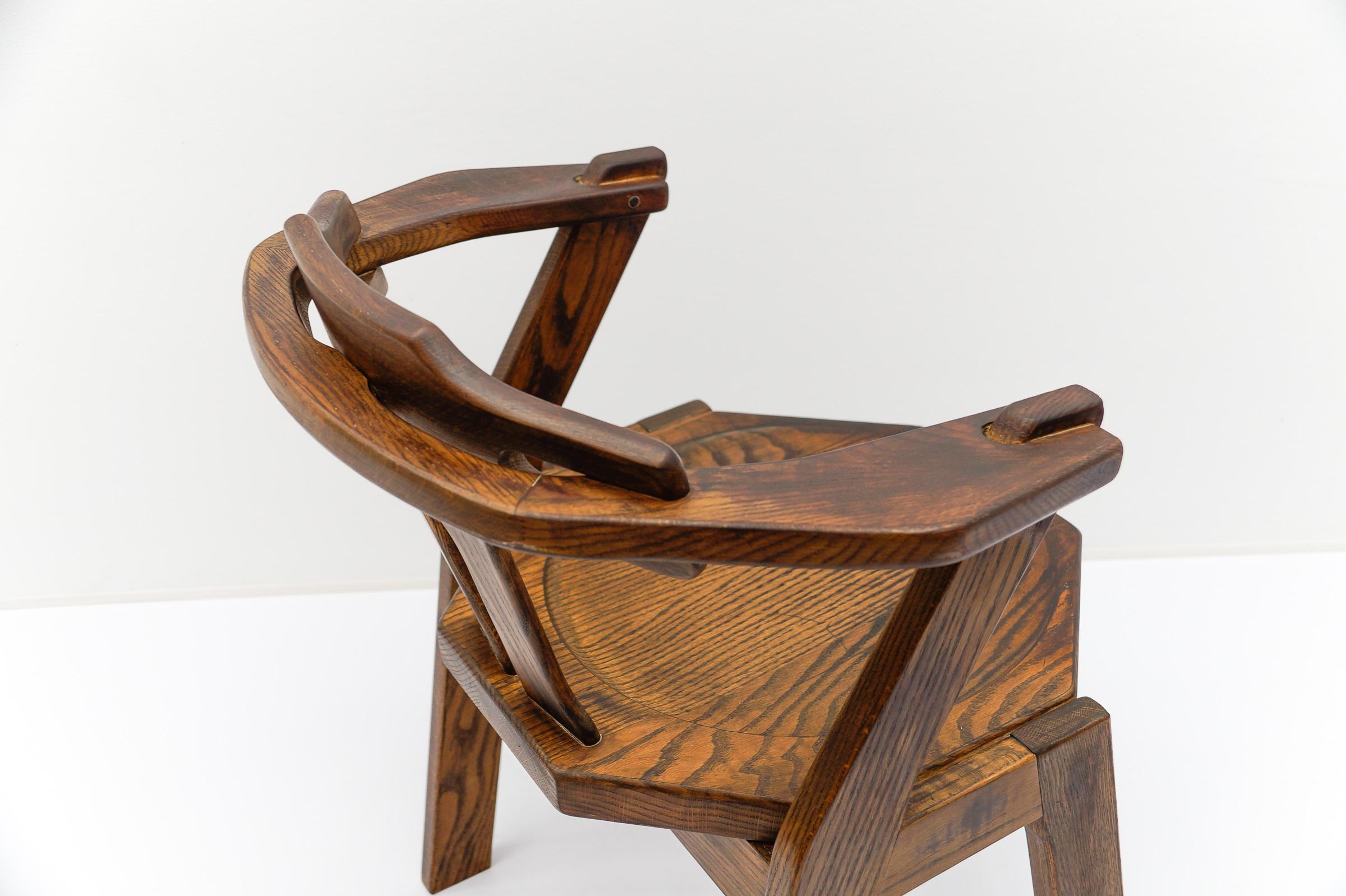 Silla provincial francesa de roble, década de 1960 Moderna de mediados de siglo en venta 6