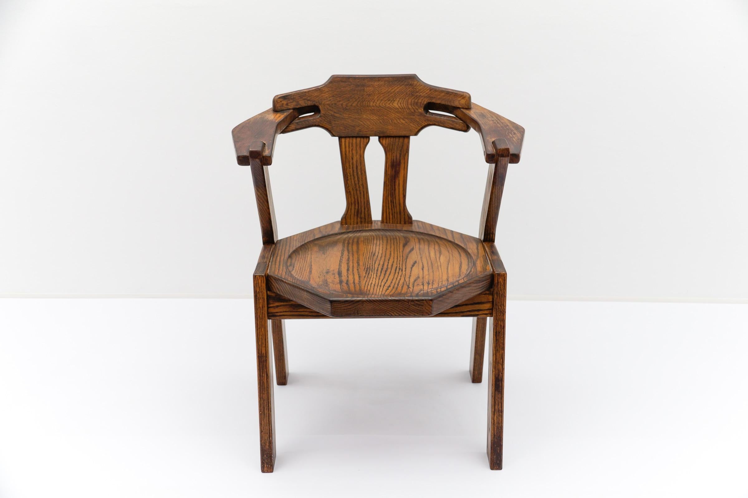 Stuhl aus Eiche im französischen Stil, 1960er Jahre, Mitte des Jahrhunderts (Französisch) im Angebot