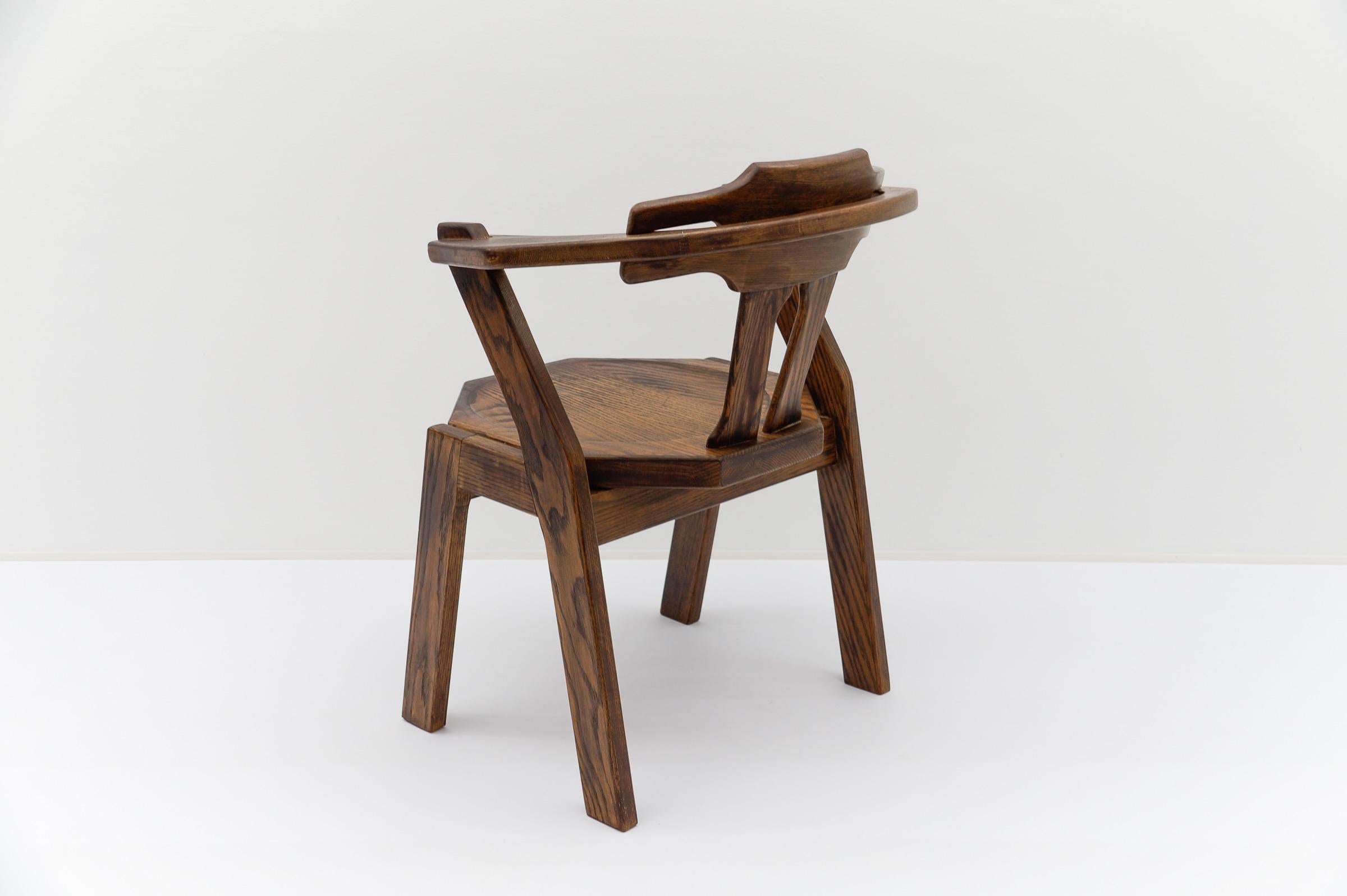 Silla provincial francesa de roble, década de 1960 Moderna de mediados de siglo en venta 1